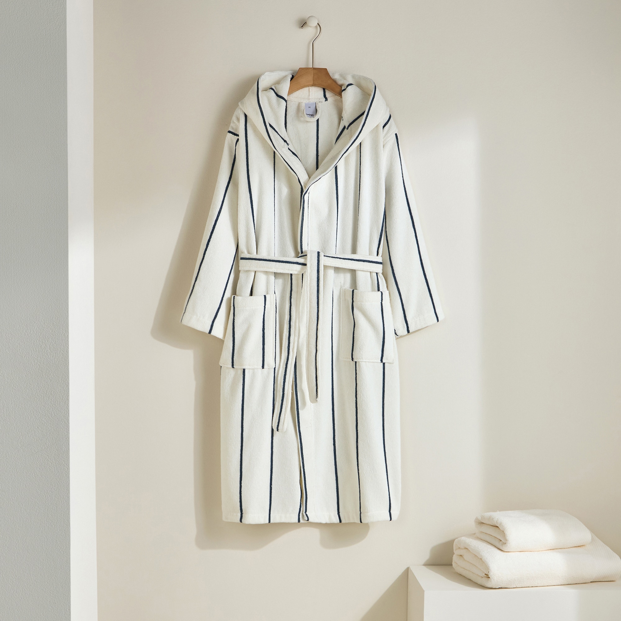 Imagem 0 de Roupão de Banho Unissexo Hill de Algodão - 380 g/m2