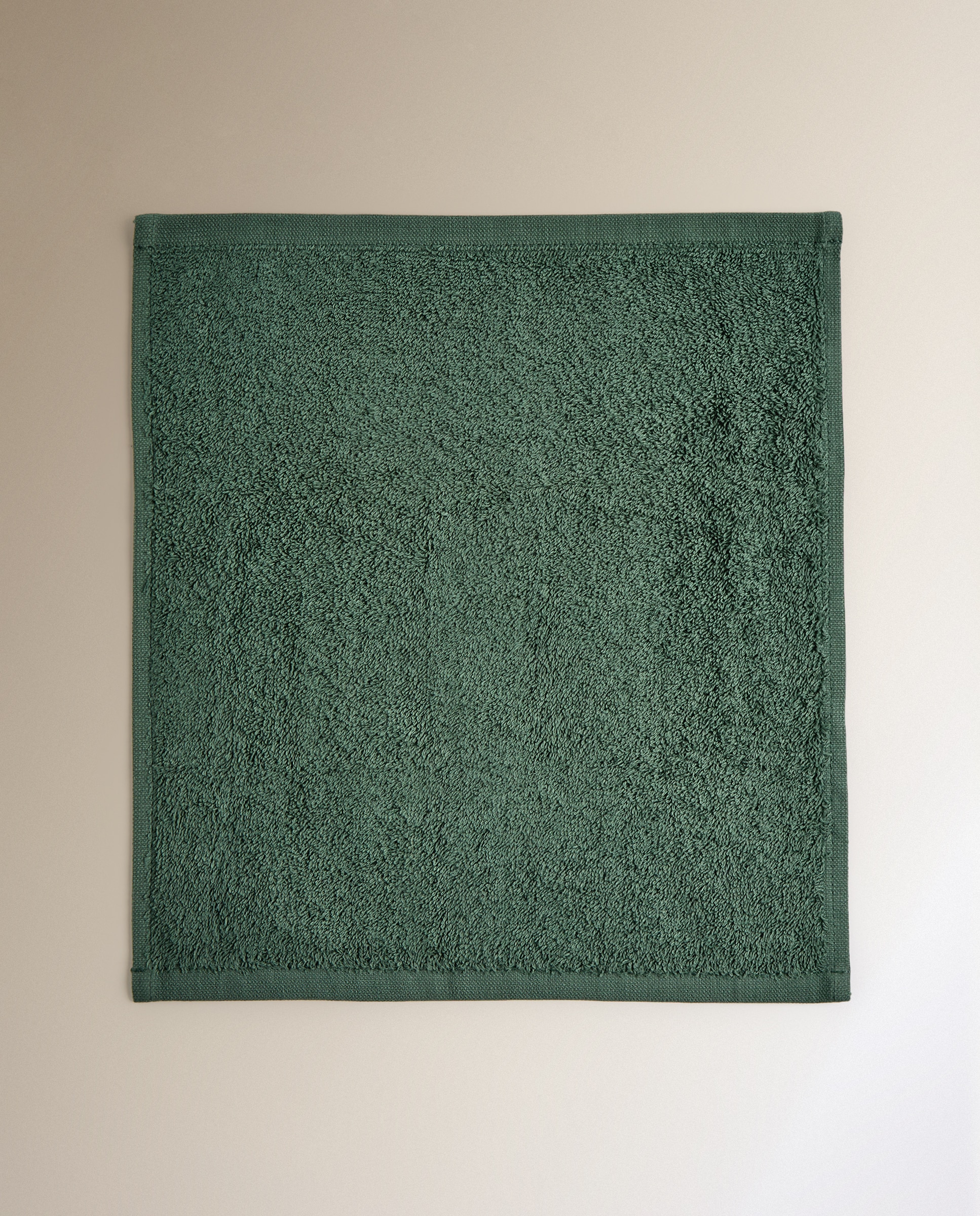 Conjunto de 4 Toalhas de Bidé e Cesta de Algodão 500 g/m2 Guest Verde-2