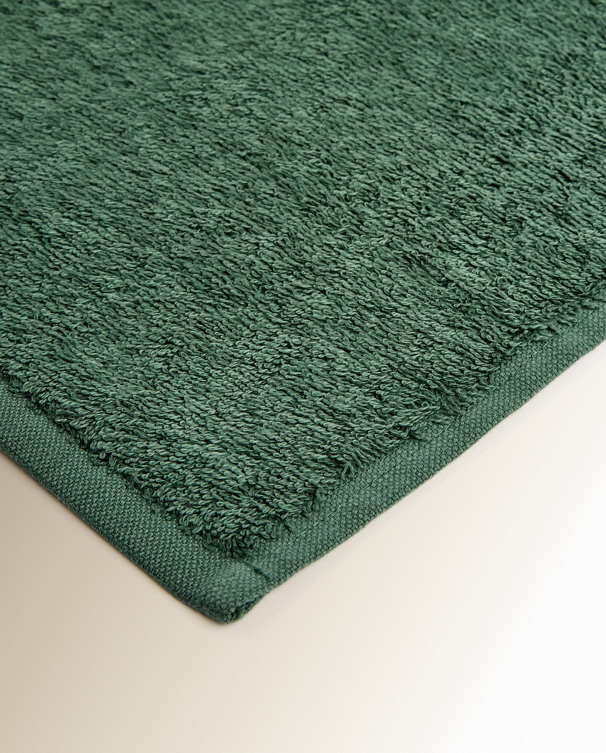 Conjunto de 4 Toalhas de Bidé e Cesta de Algodão 500 g/m2 Guest Verde-3
