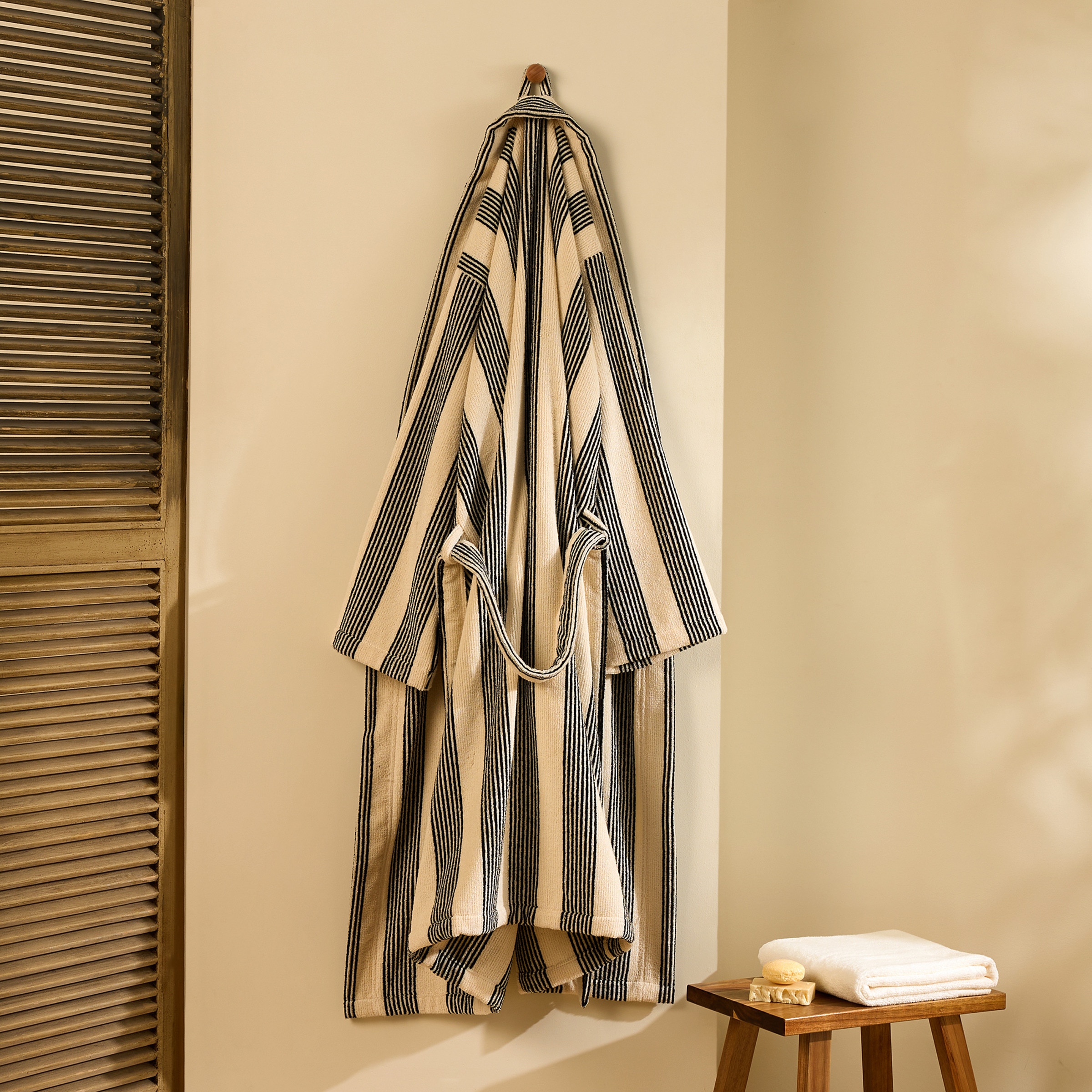 Roupão de Algodão 420 g/m2 Siscaro Preto-1