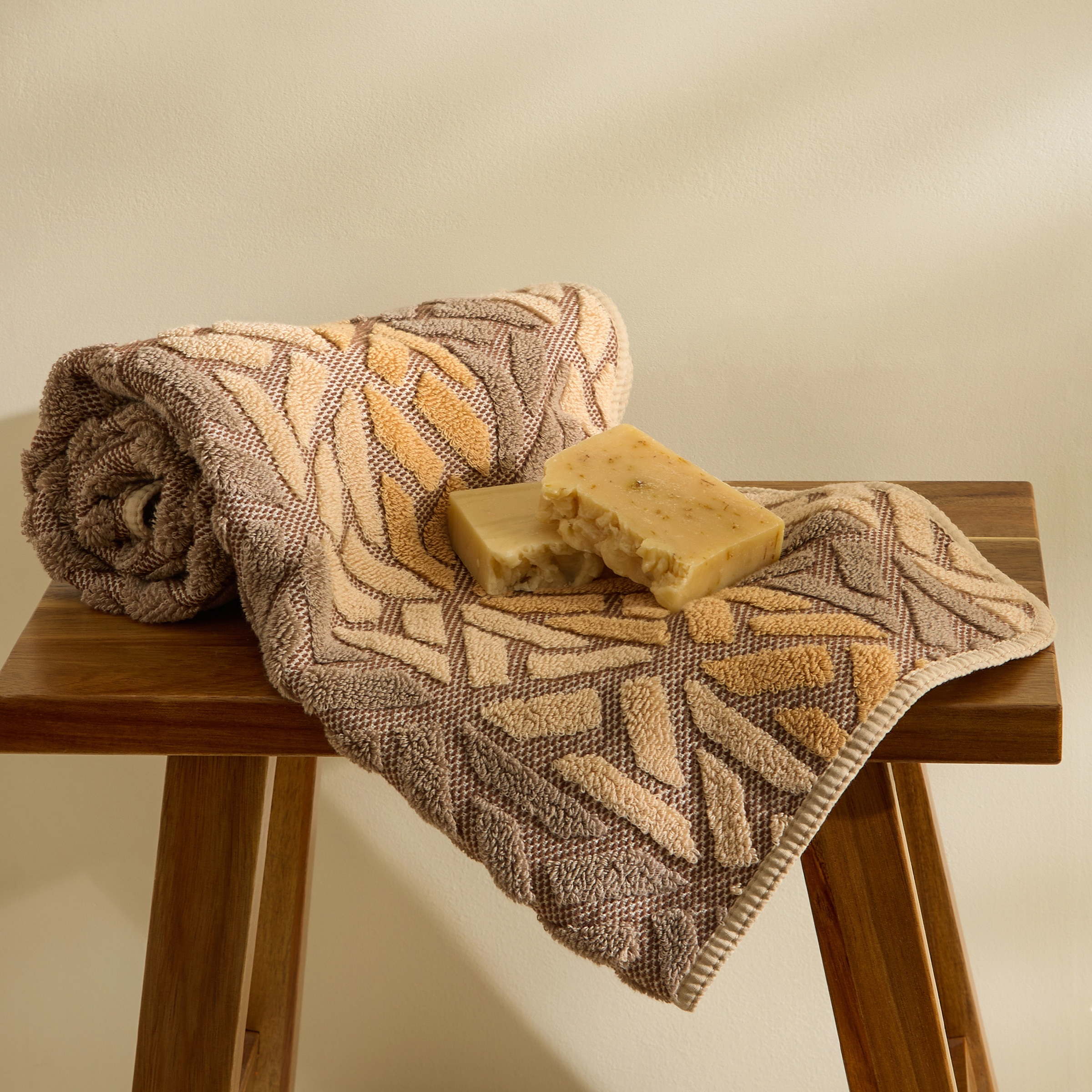 Imagem 0 de Toalha de banho de algodão penteado 650 g/m2 Dakar