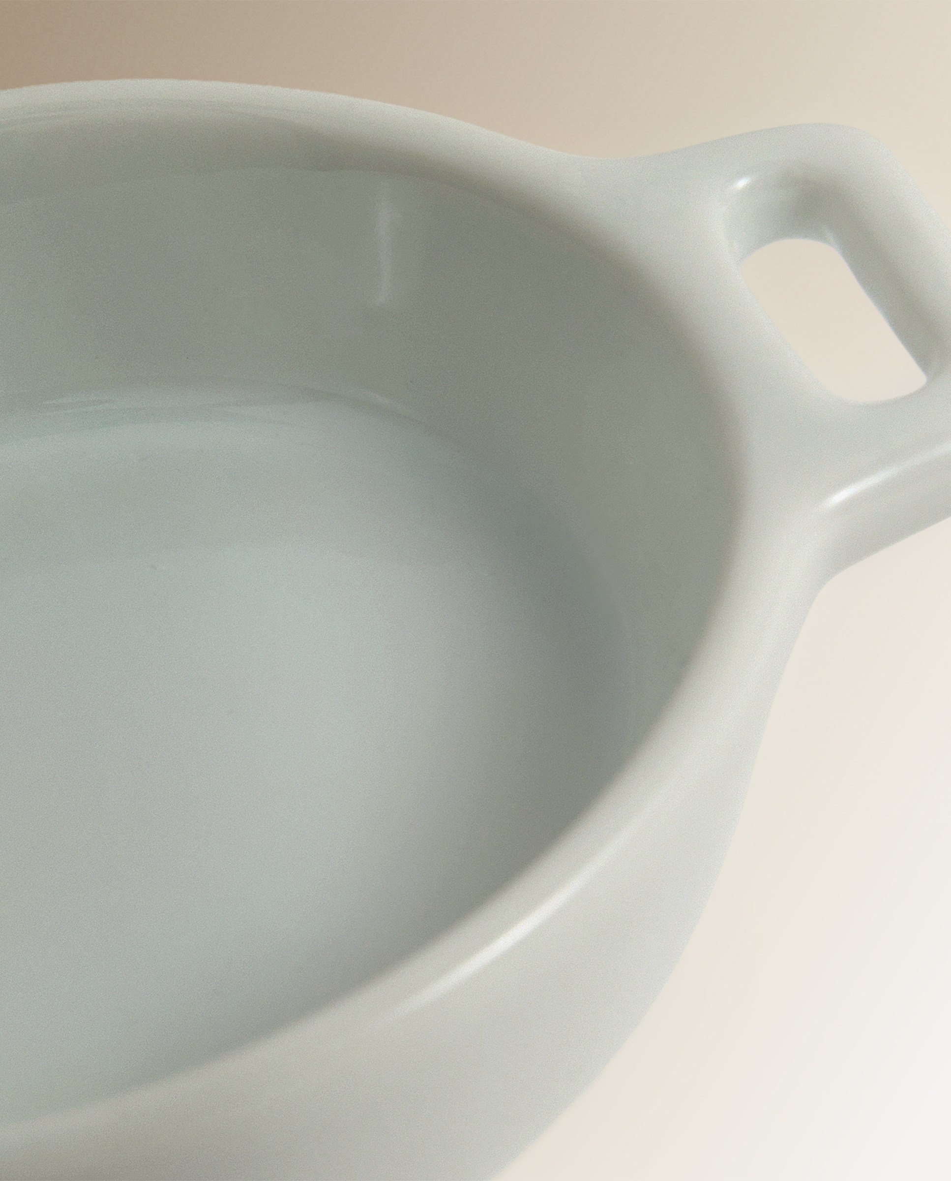 Taça com Pegas Universal Branco-2