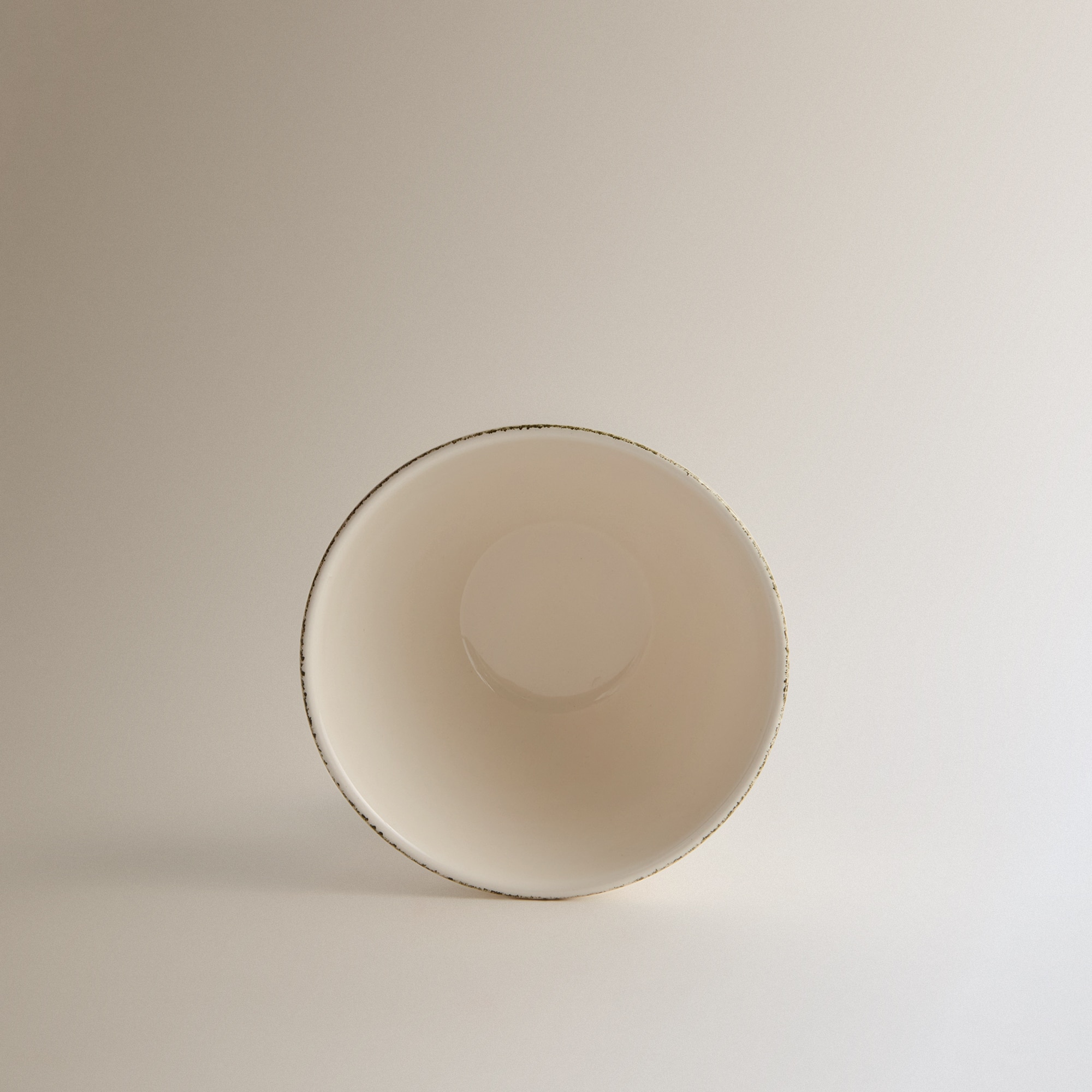 Tigela Pintada à Mão Emma Branco-4