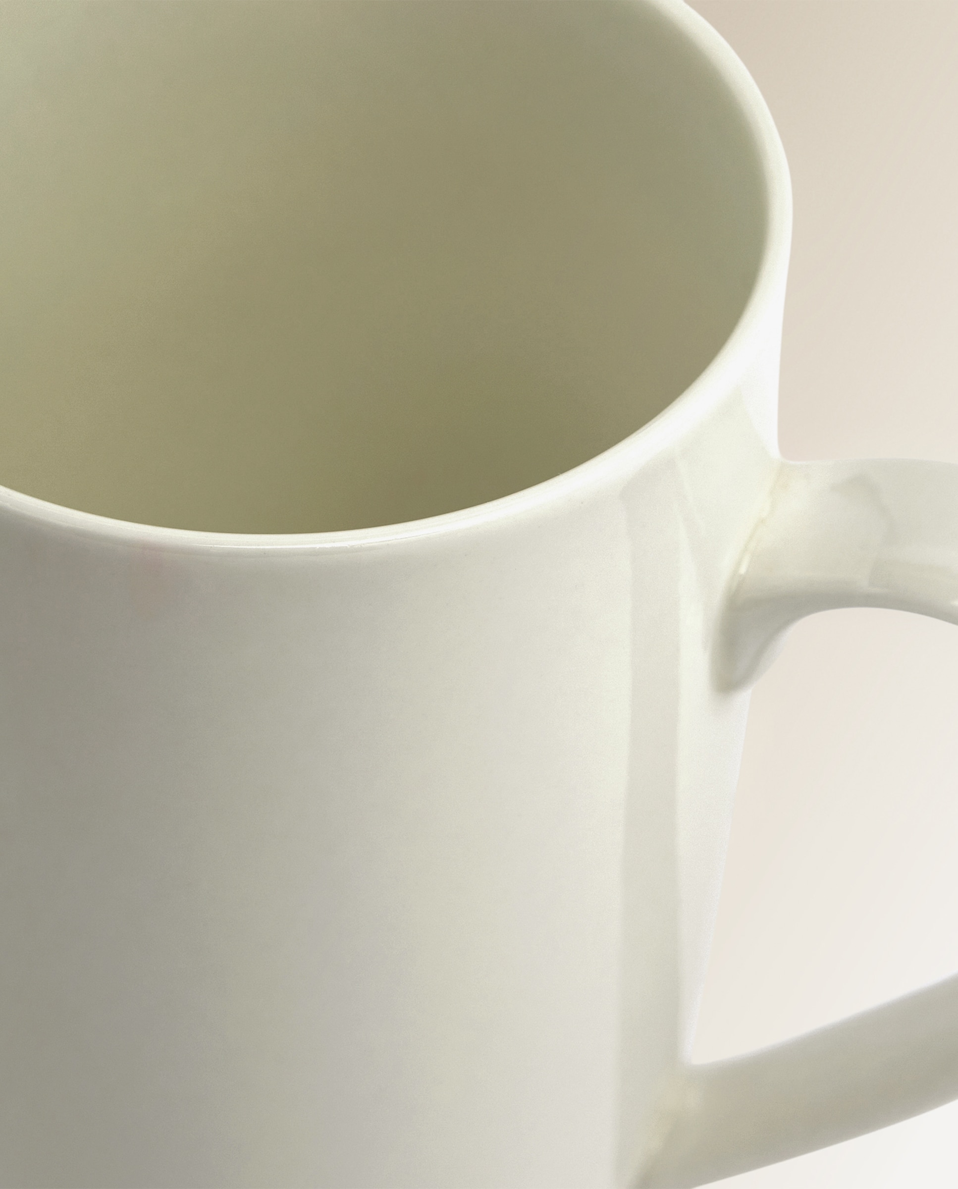 Caneca redonda Bone China Essential El Corte Inglés Branco-3