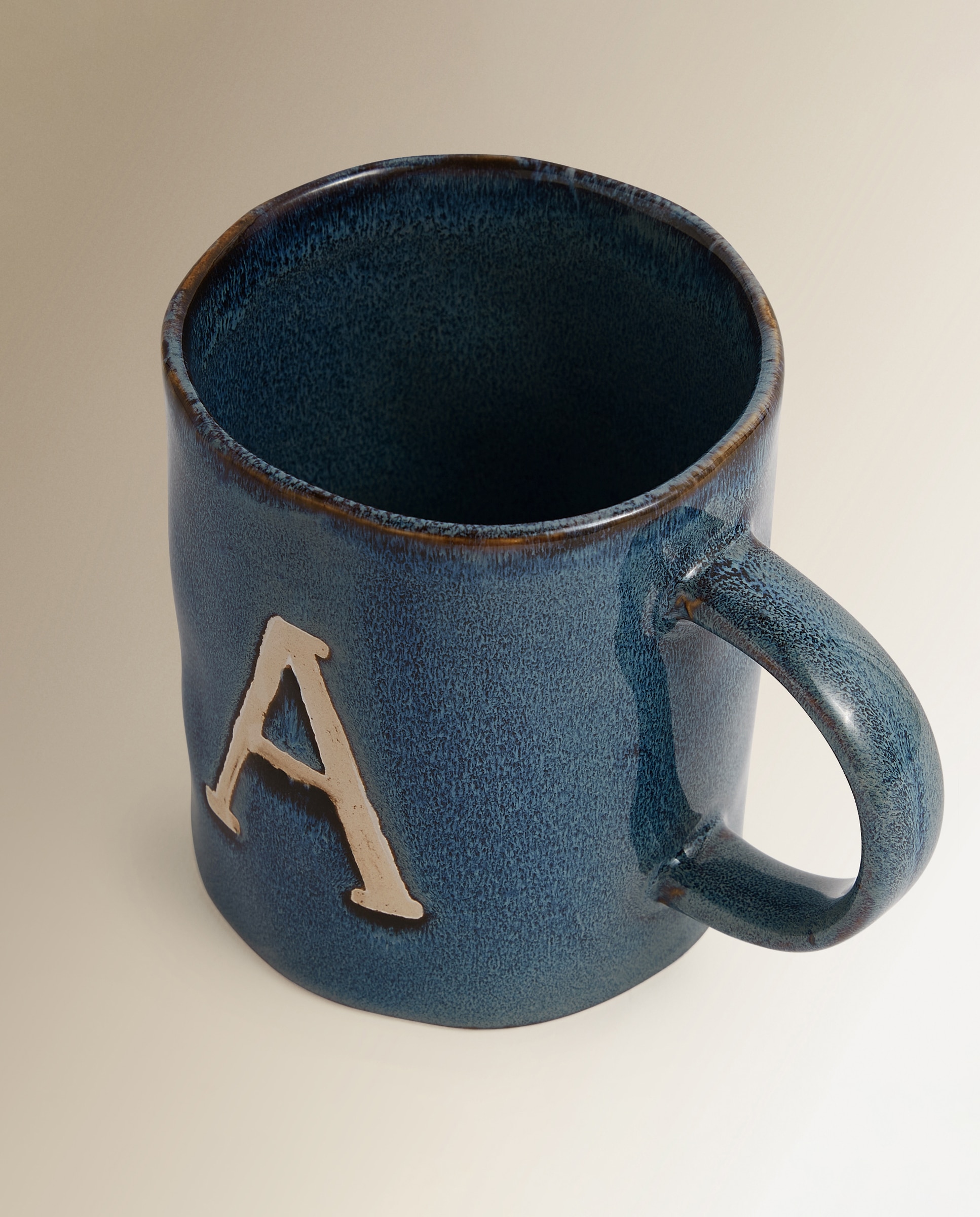 Caneca com Inicial "A" Azul / Branco-3