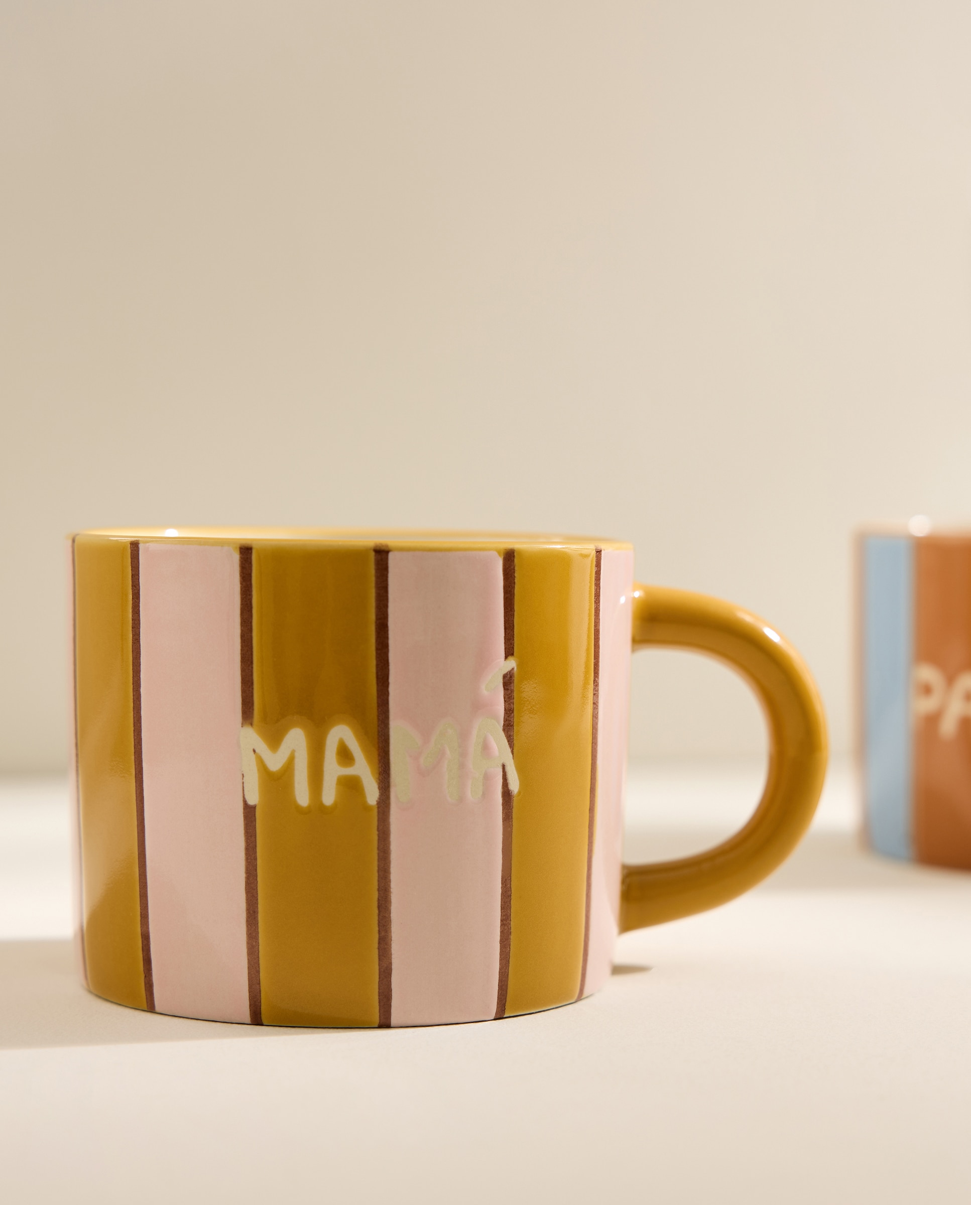 Imagem 0 de Caneca às riscas Mamã