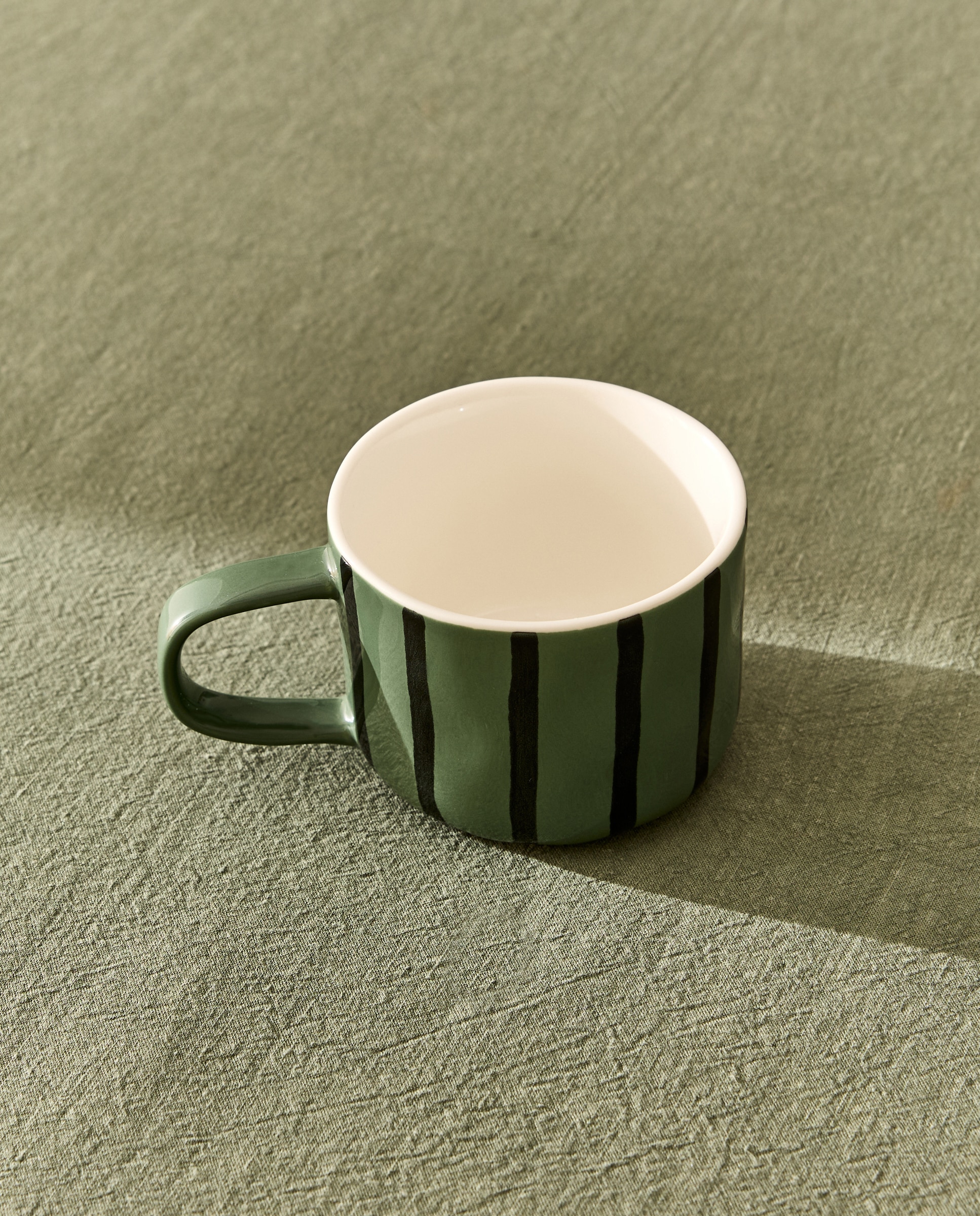 Imagem 0 de Caneca Lumi Riscas
