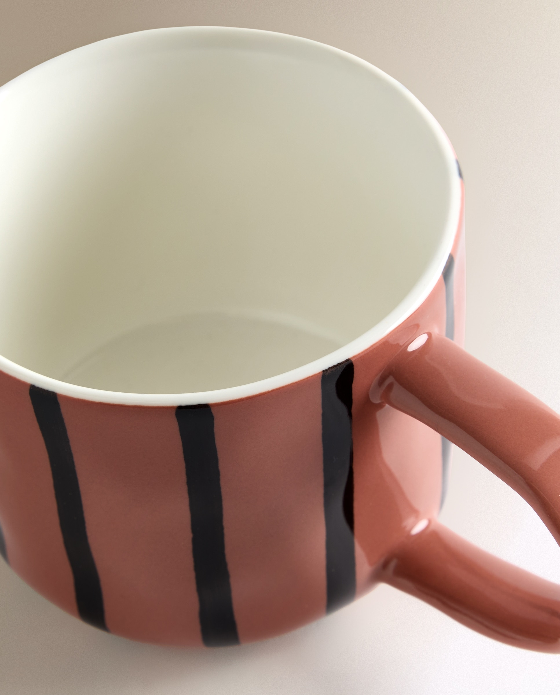 Imagen 3 de Taza mug Bjorg Rayas - Terracota Terracota