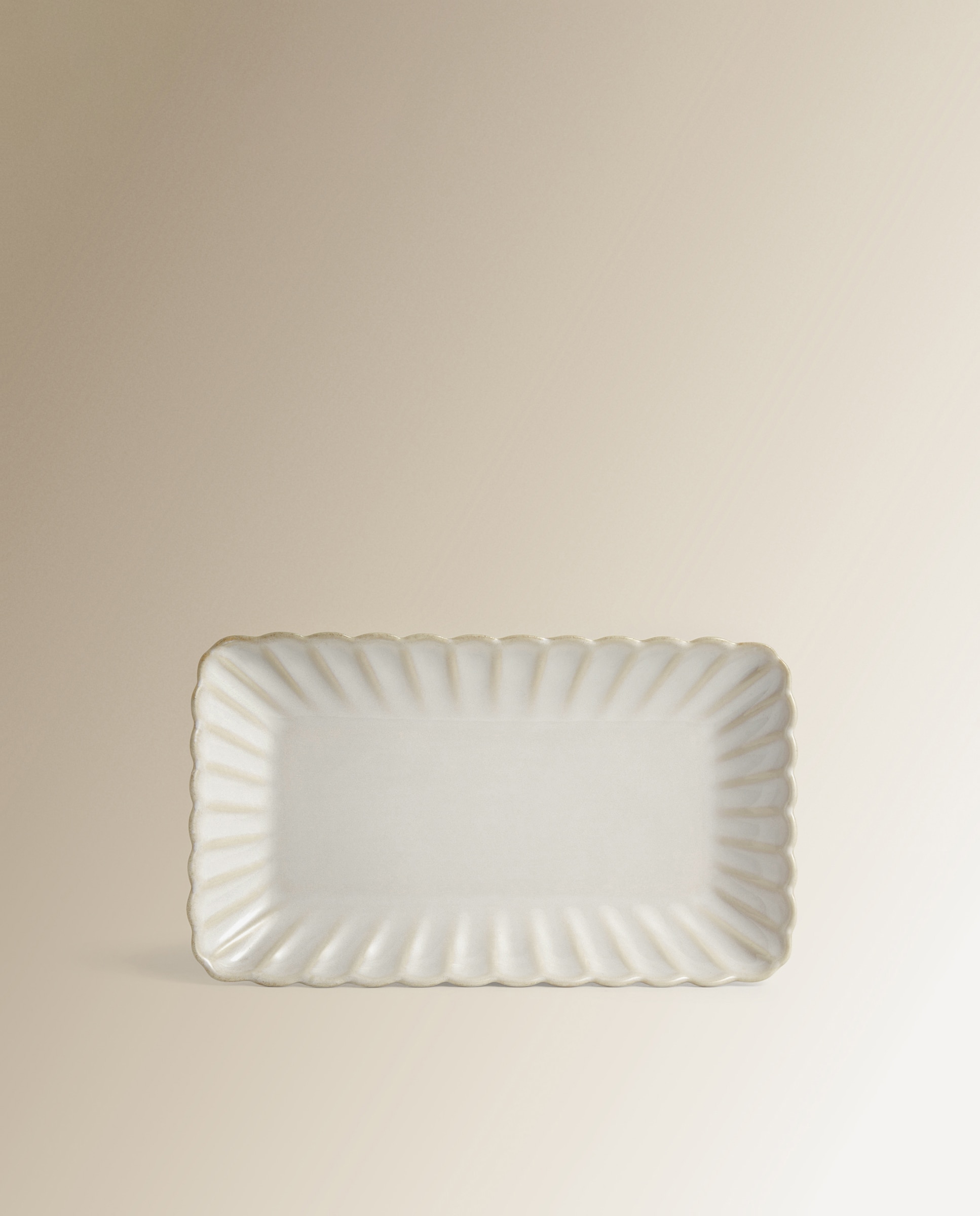 Travessa Retangular Dalia Branco-1