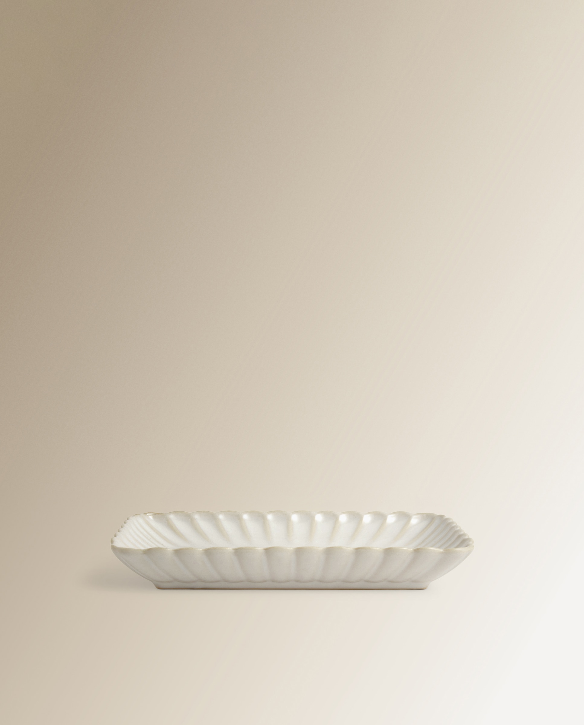 Travessa Retangular Dalia Branco-2