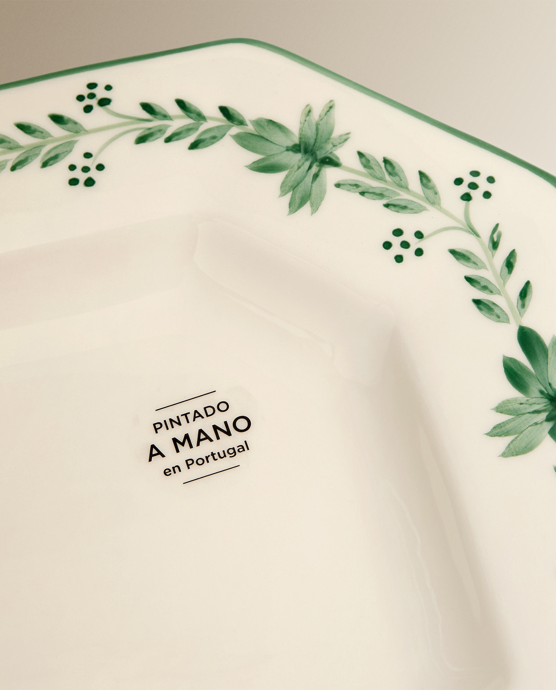 Travessa Pintada à Mão Alameda - Branco Branco-4