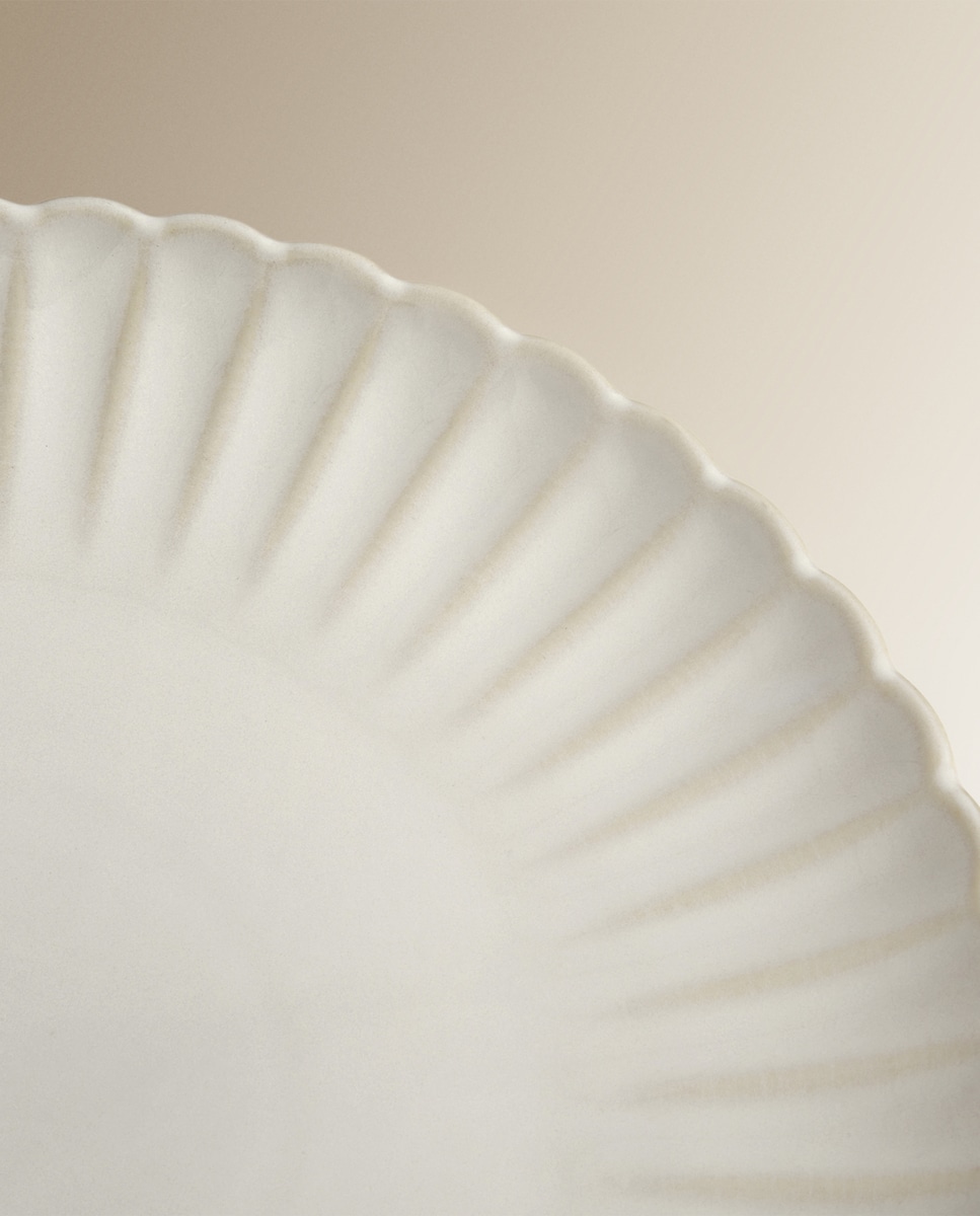 Prato Raso Dalia Branco-4