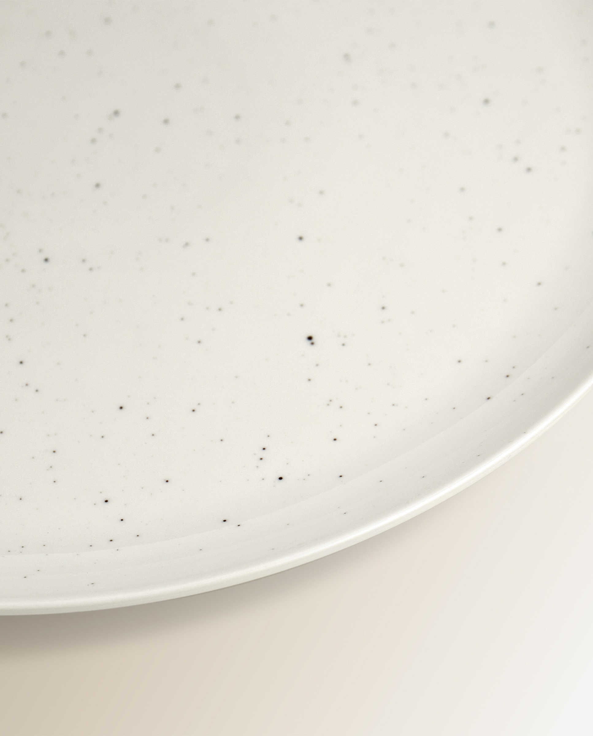 Prato Raso Yona Branco-3