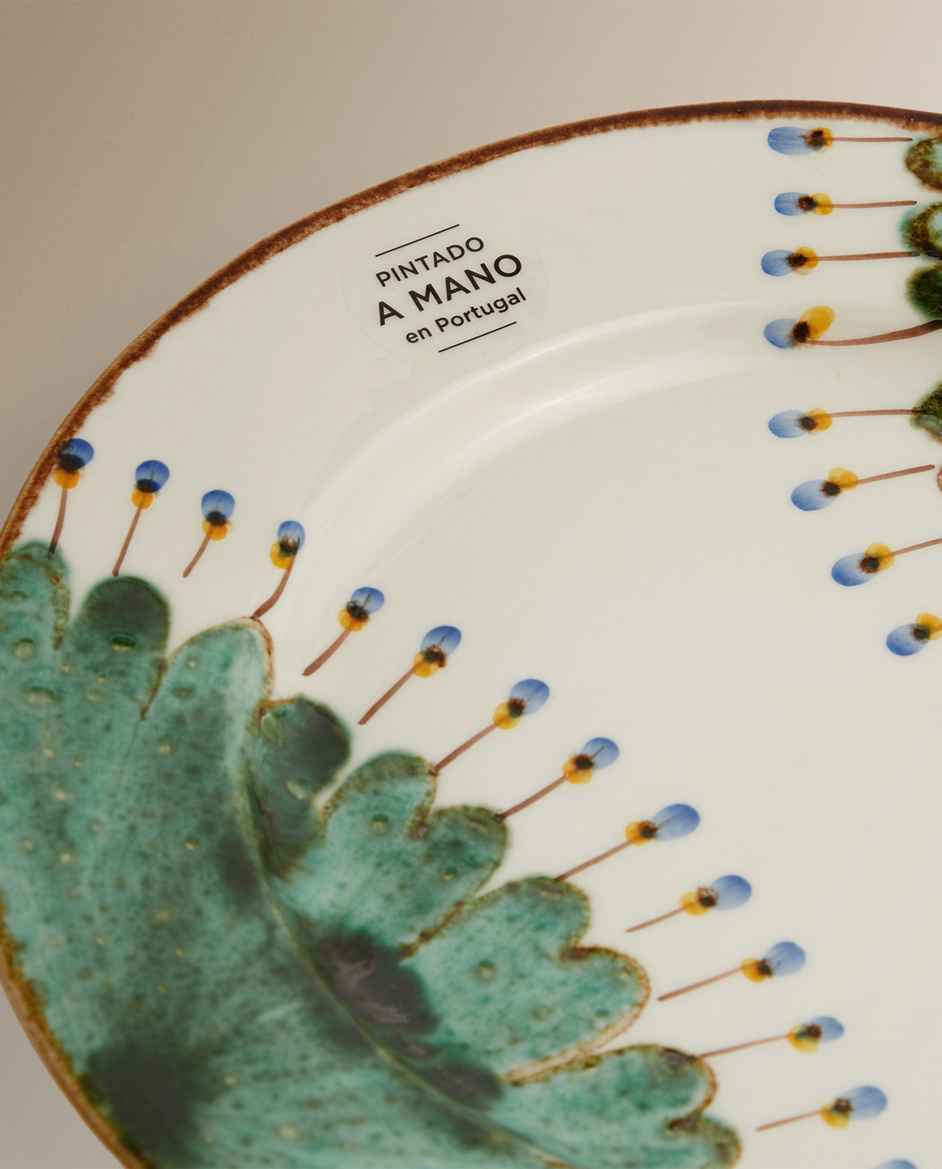 Prato Raso Pintado à Mão Pavone Verde-5