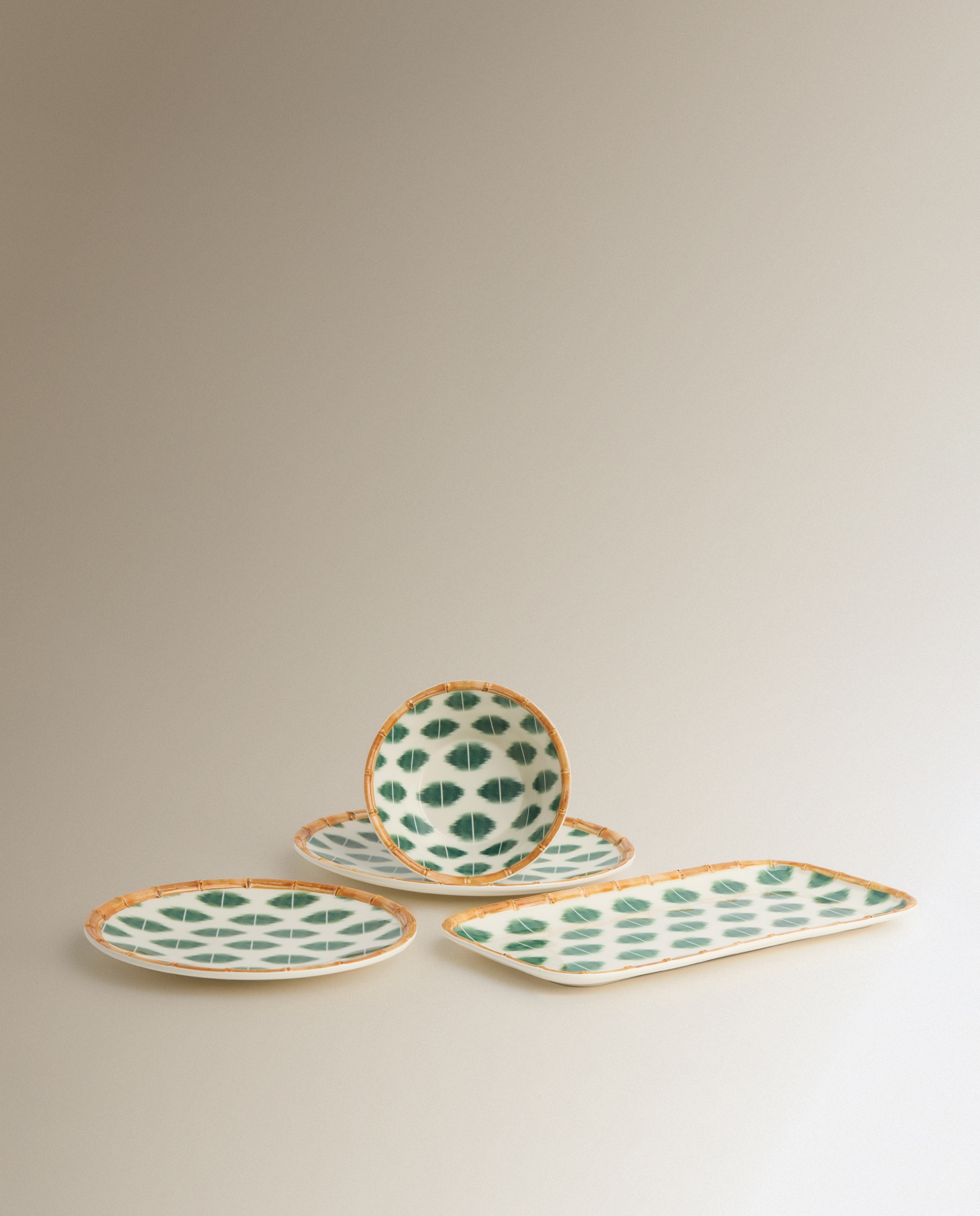 Prato raso de melamina para exterior Ikat Verde-5