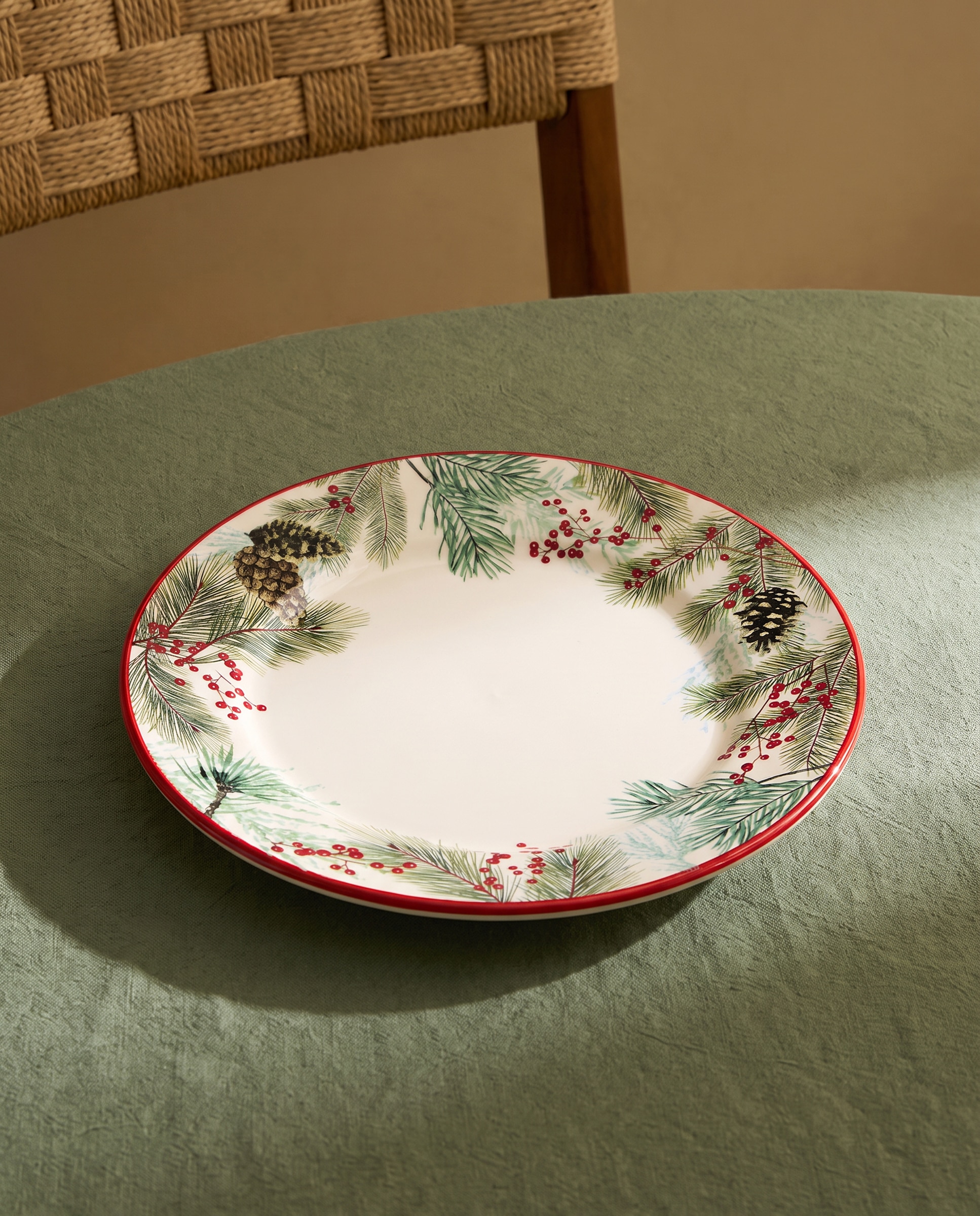 Plato llano Holly Navidad - Crudo Crudo-1