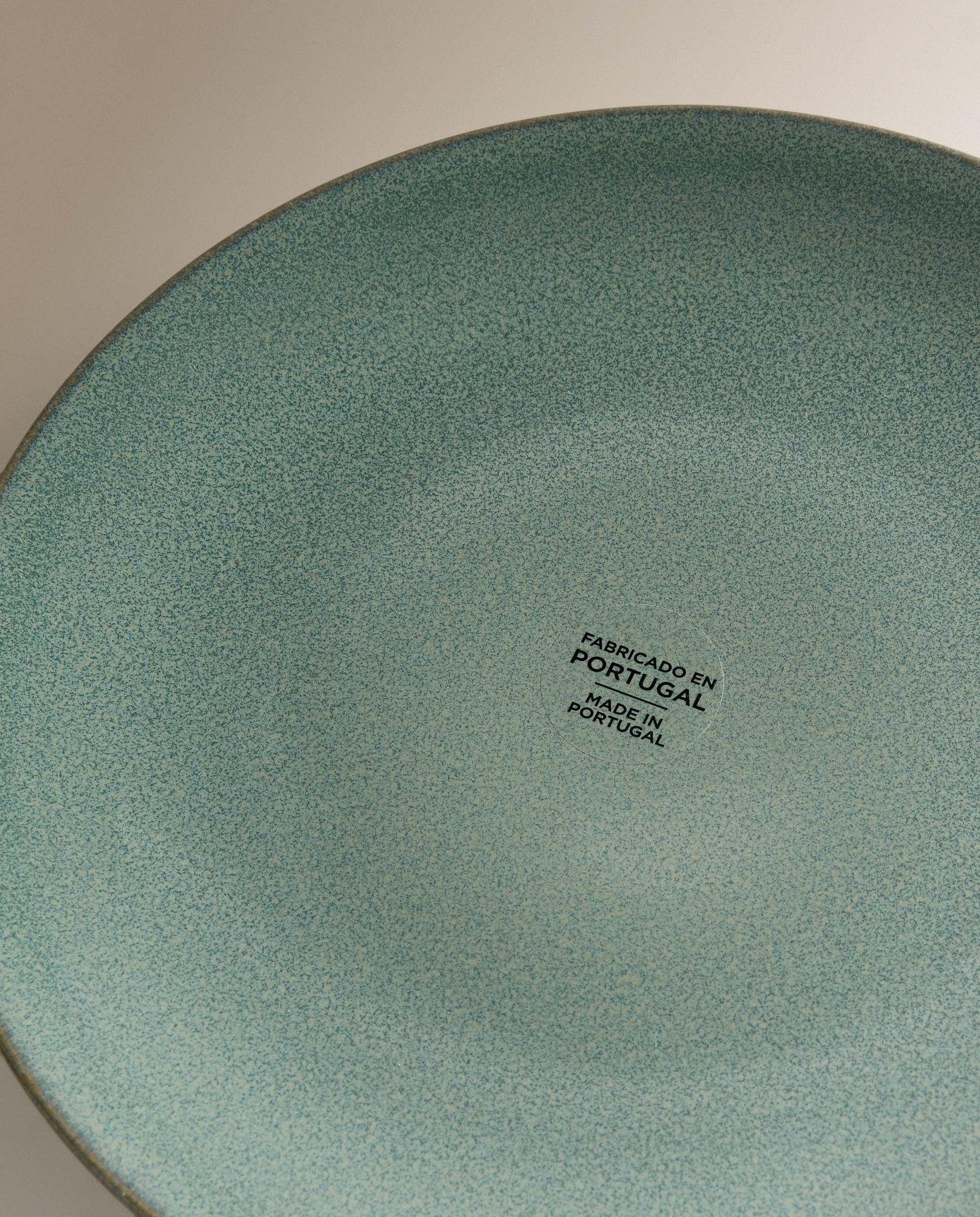 Plato llano de cerámica Bjorg - Verde menta Verde menta-4