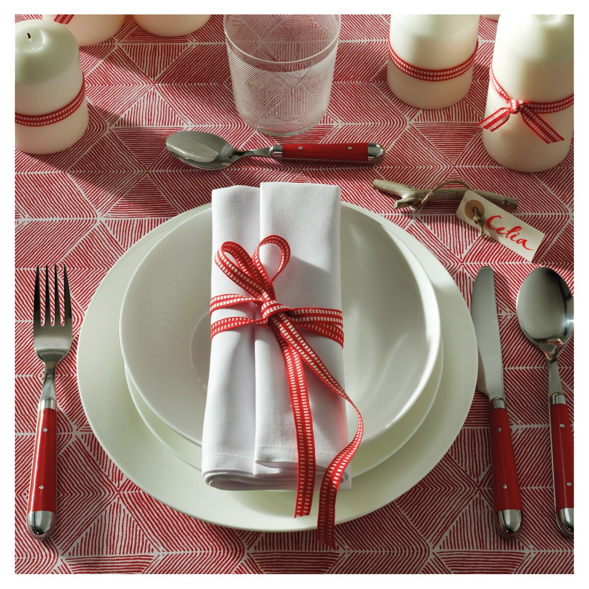 Prato fundo redondo com aba Bone China Essential El Corte Inglés 2