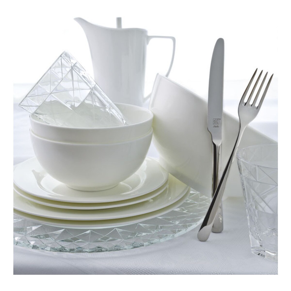 Prato fundo redondo com aba Bone China Essential El Corte Inglés 5