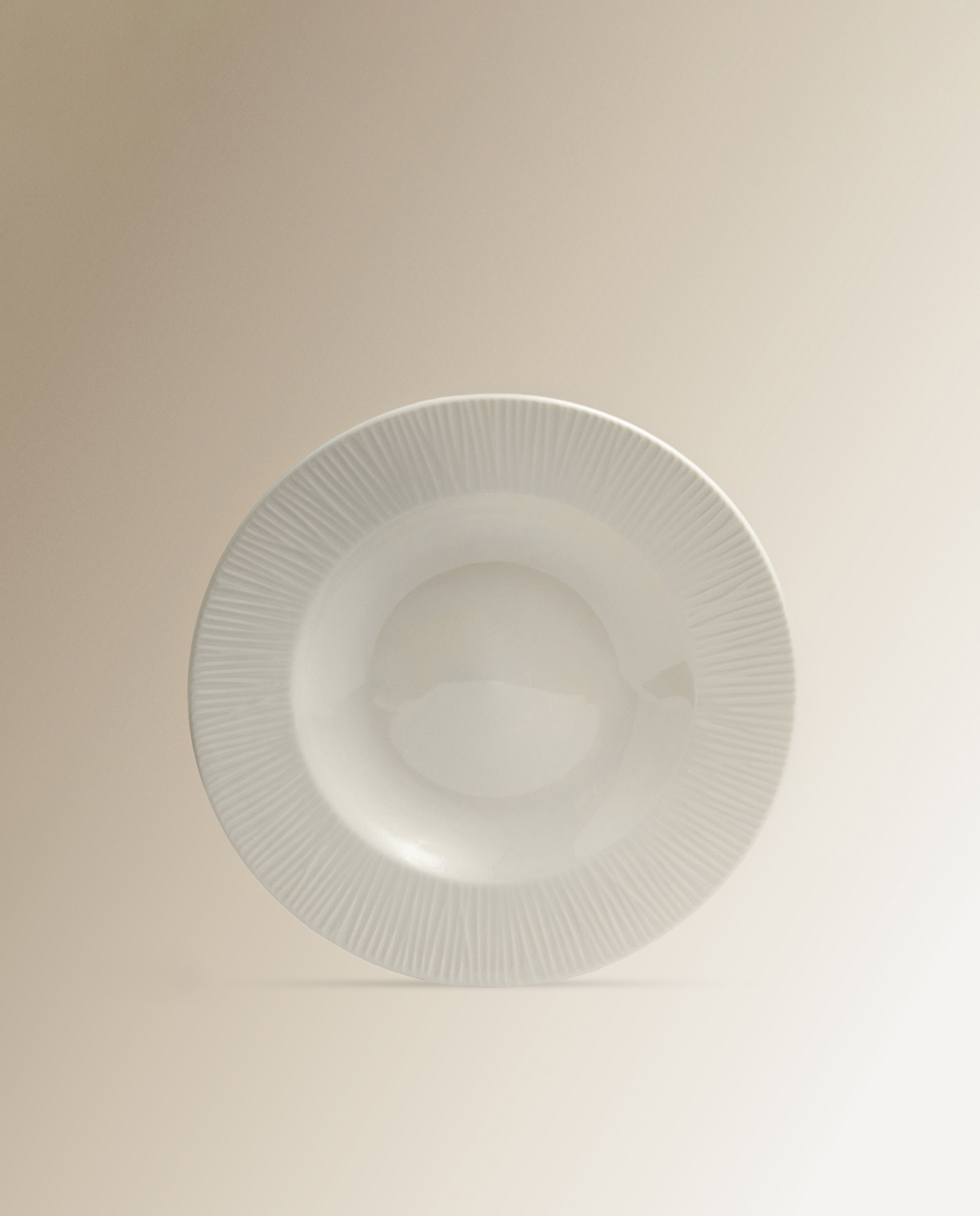 Imagen 0 de Plato hondo Roma Basics El Corte Inglés