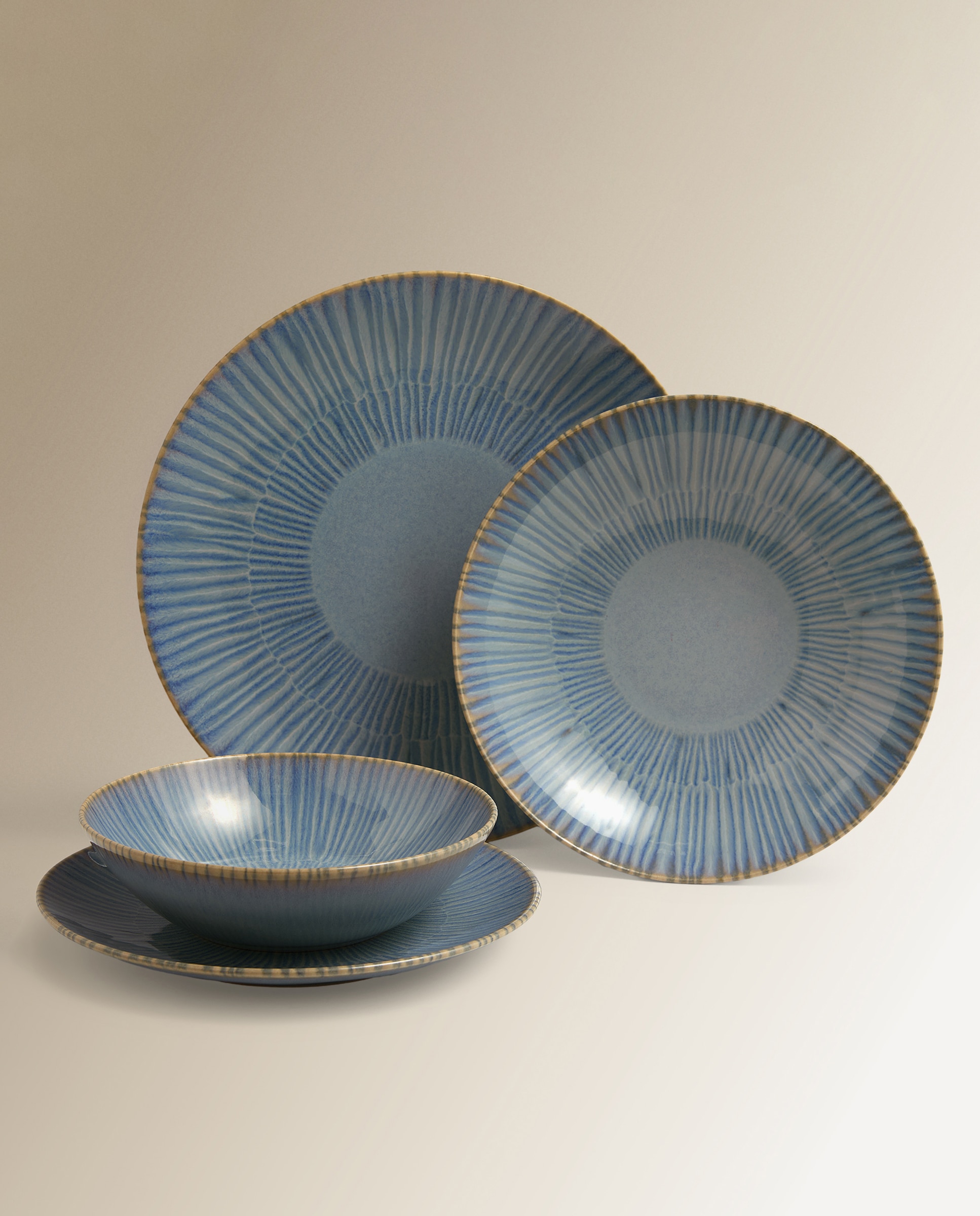 Prato Fundo Alma Azul-4