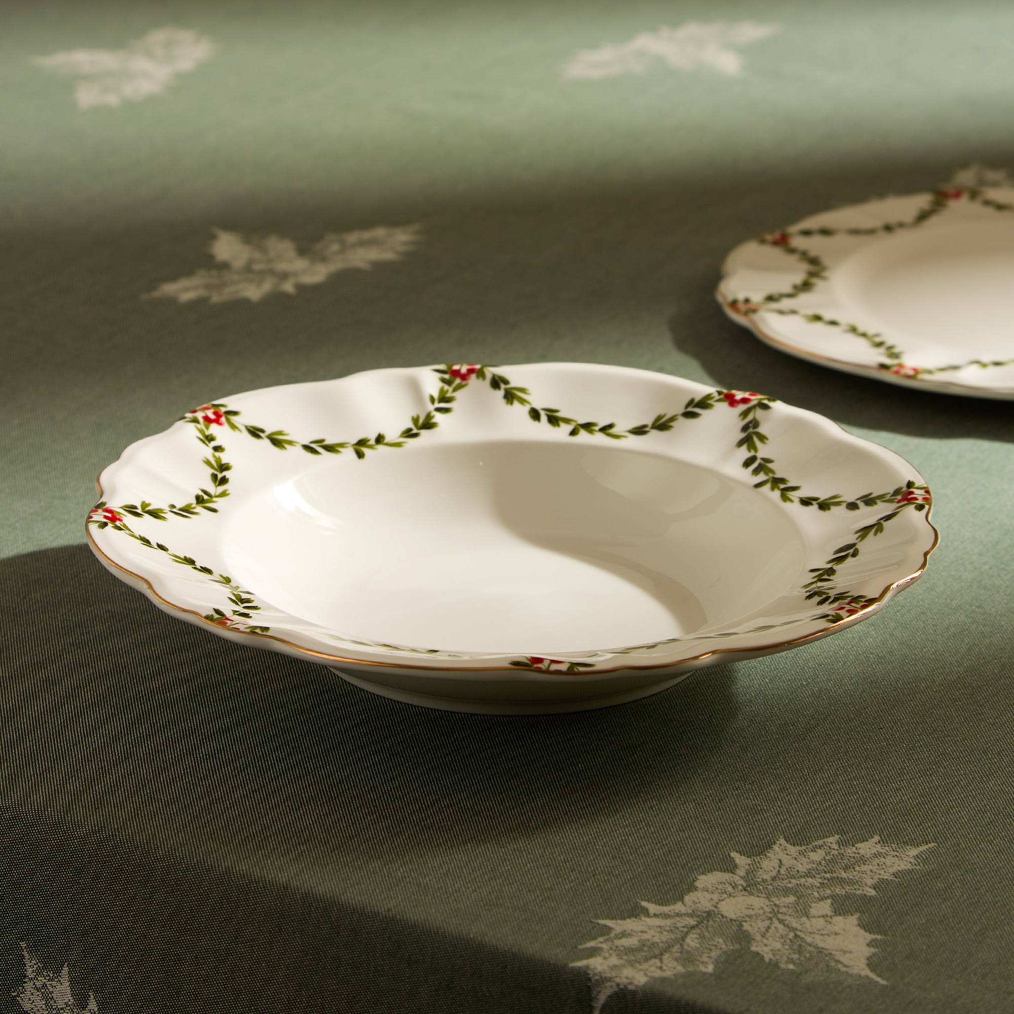 Prato Fundo Mistletoe Multicolor-1