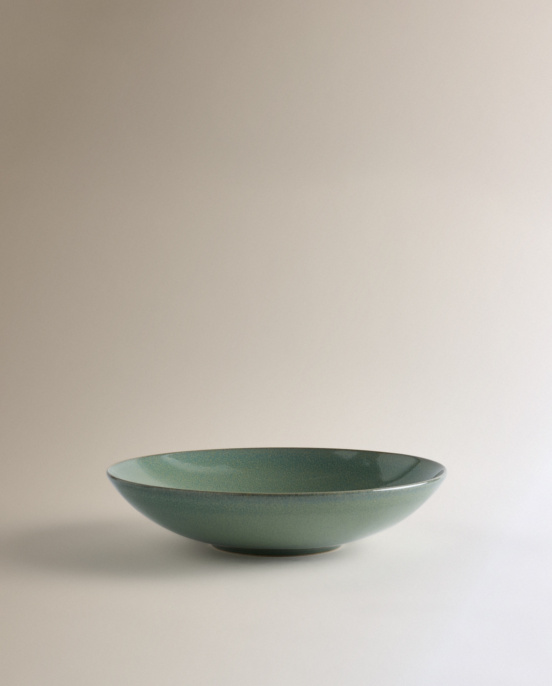 Plato hondo de cerámica Bjorg - Verde menta Verde menta-3