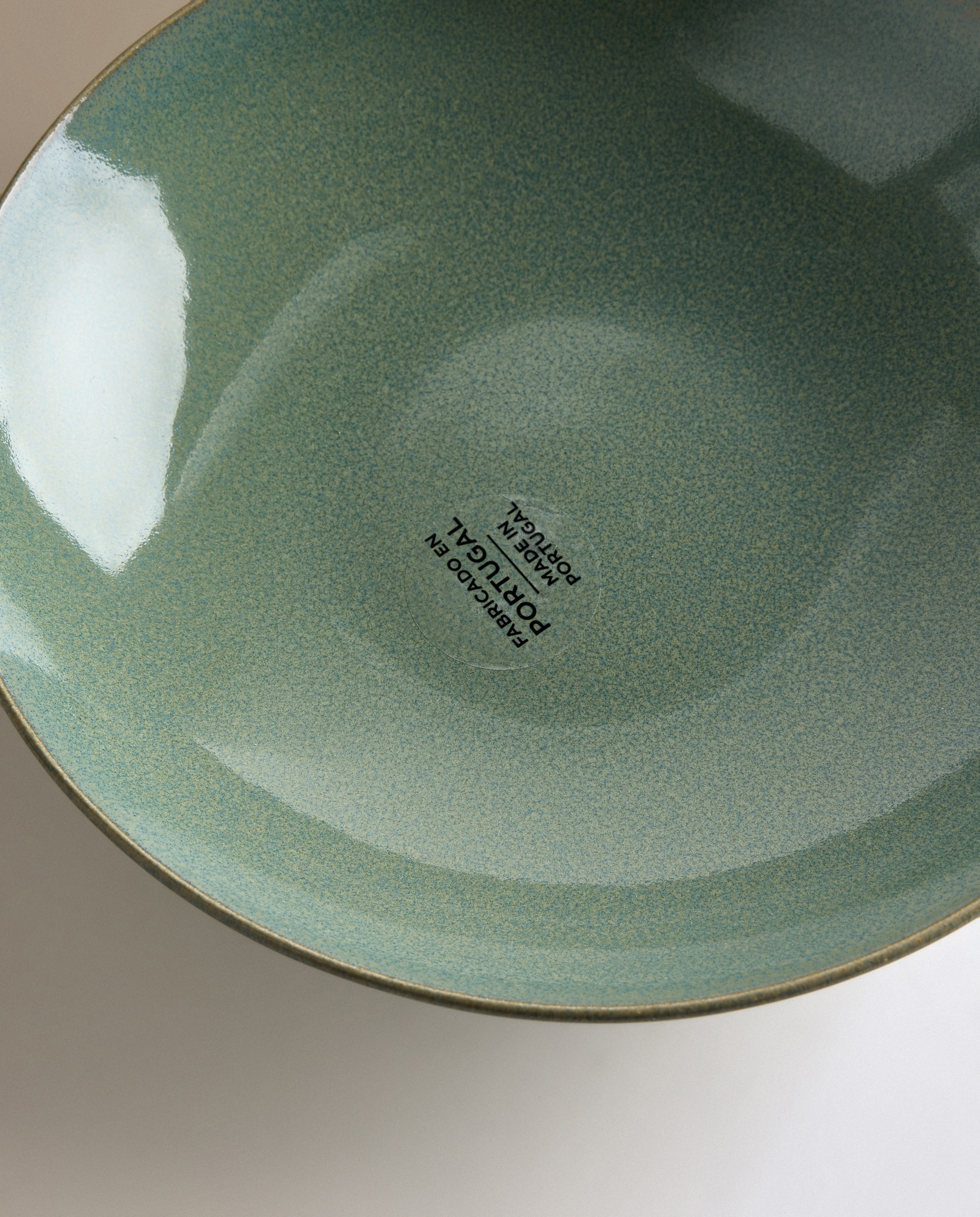 Plato hondo de cerámica Bjorg - Verde menta Verde menta-4