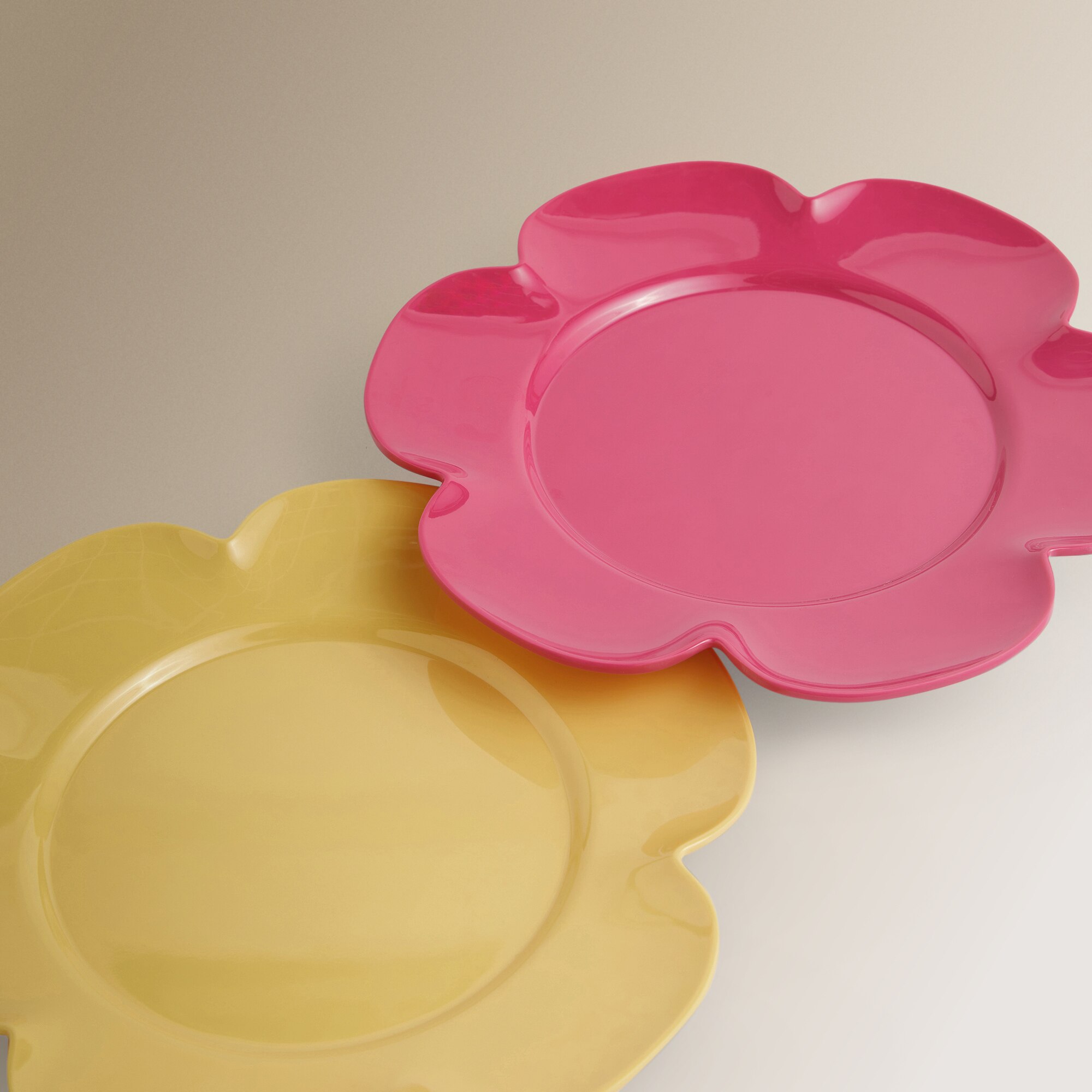 Plato de postre de melamina con forma Flower Market Basics El Corte Inglés Amarillo-6