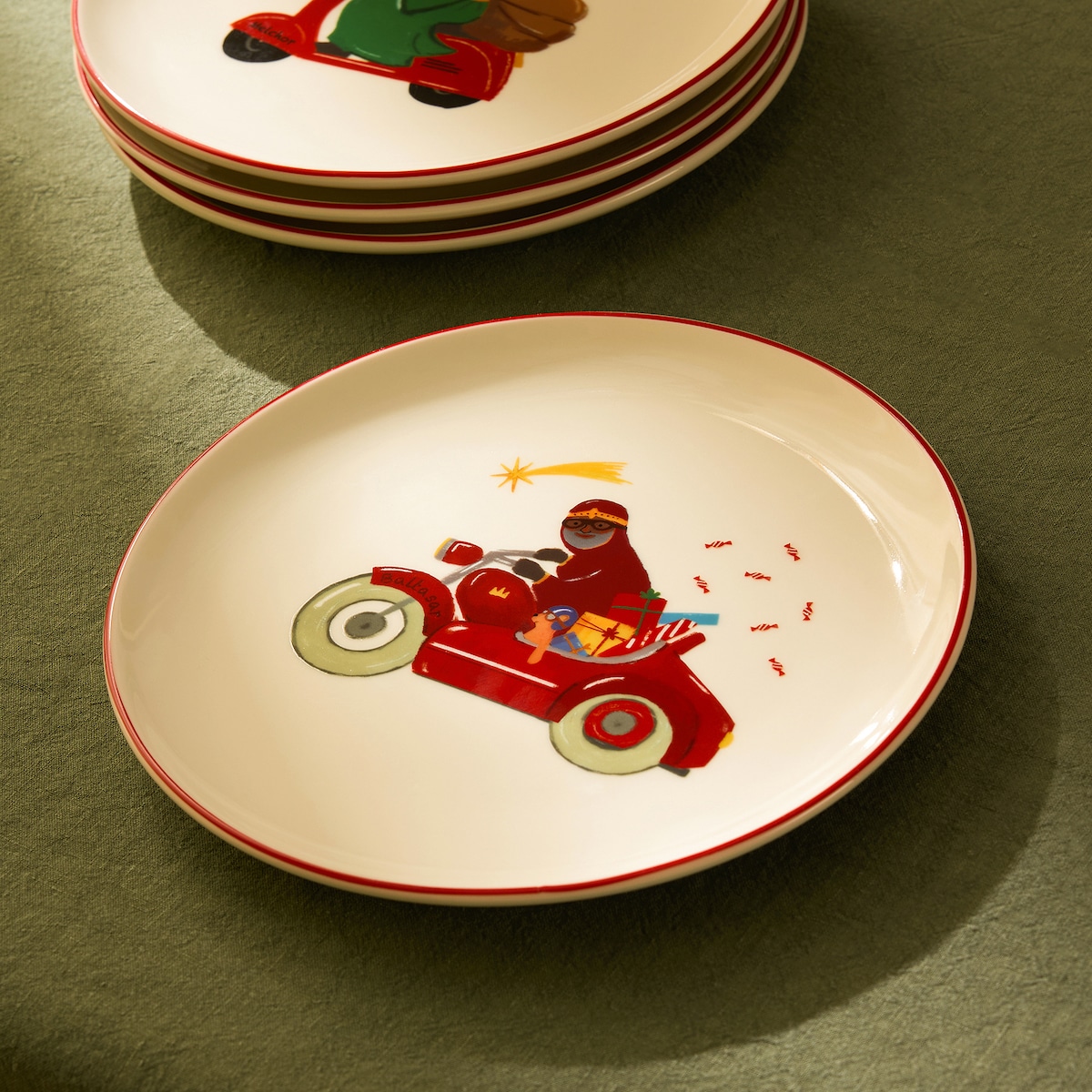 Plato de postre Rey Baltasar Navidad Rojo-1