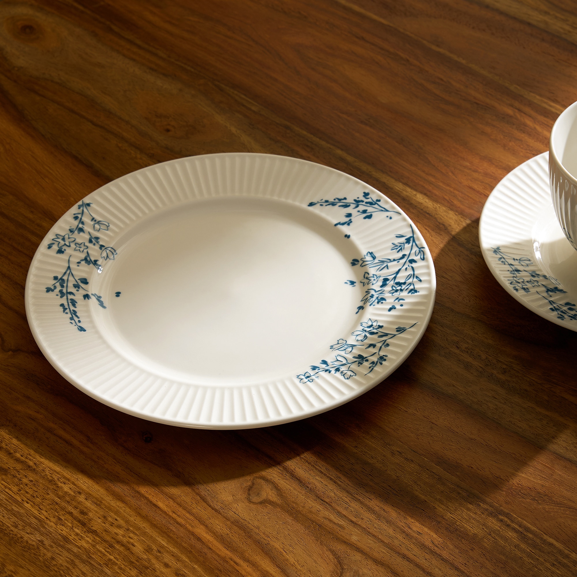 Imagen 0 de Plato de postre flores Hampton