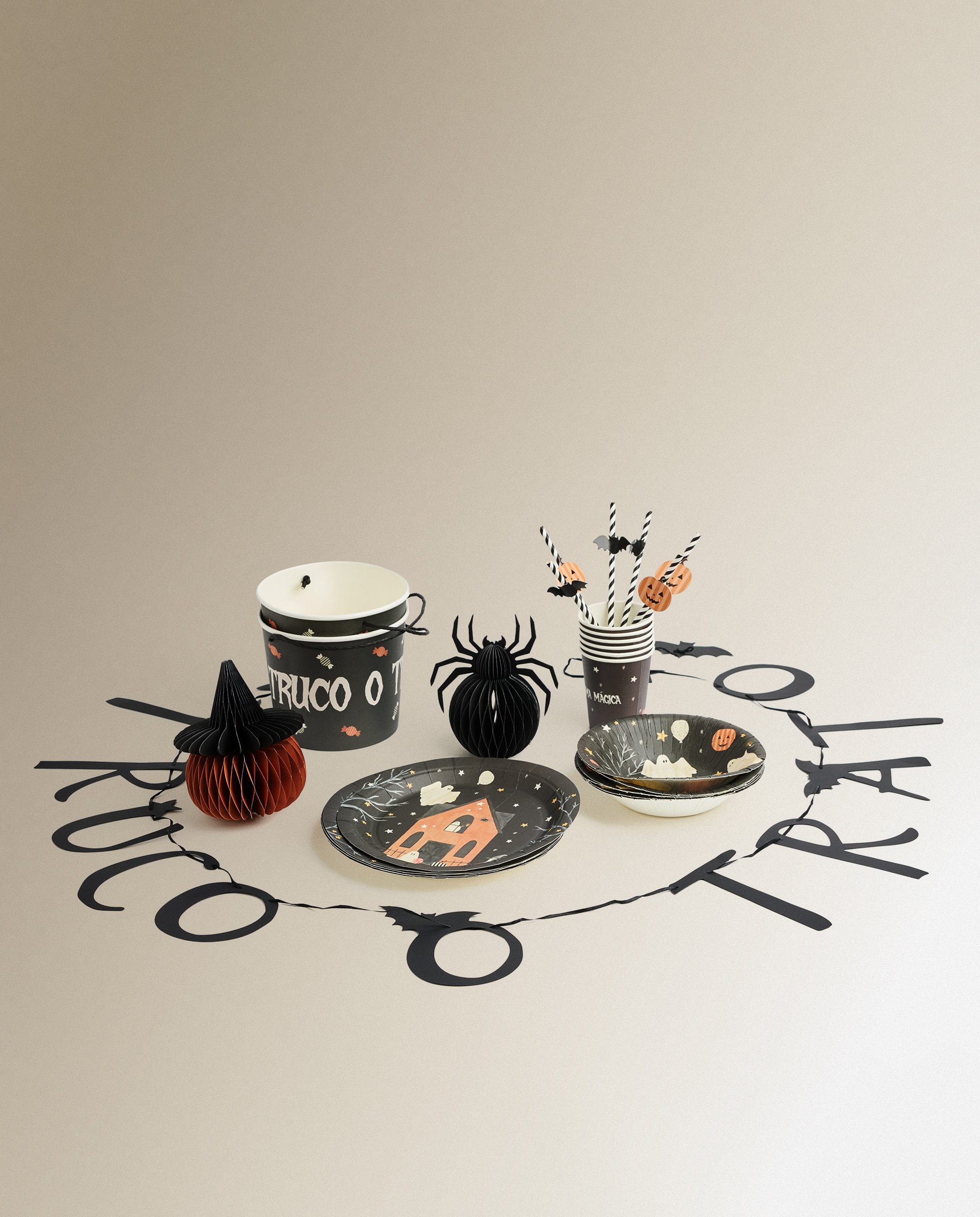 Set de 6 platos desechables Truco Halloween - Negro Negro-5