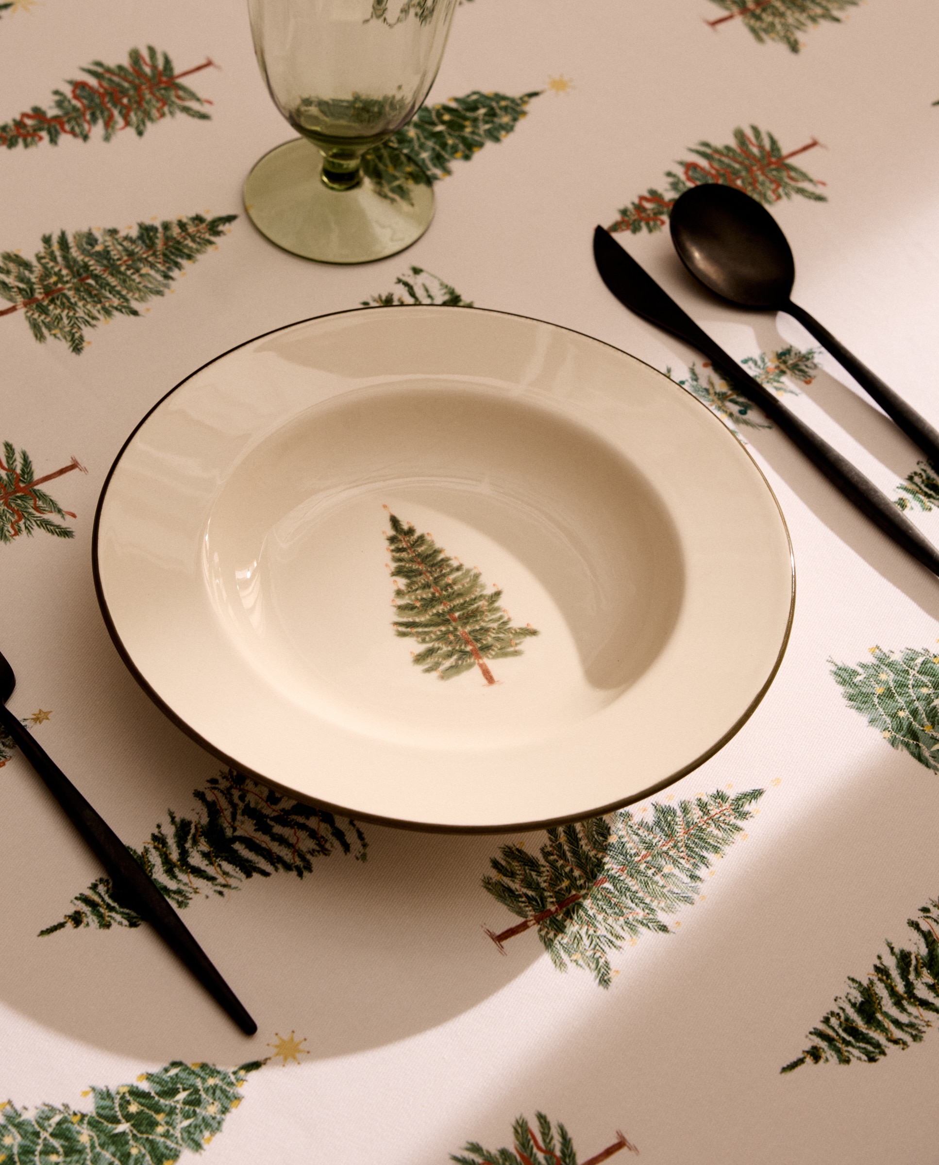 Imagen 0 de Plato hondo Alpes Navidad Blanco