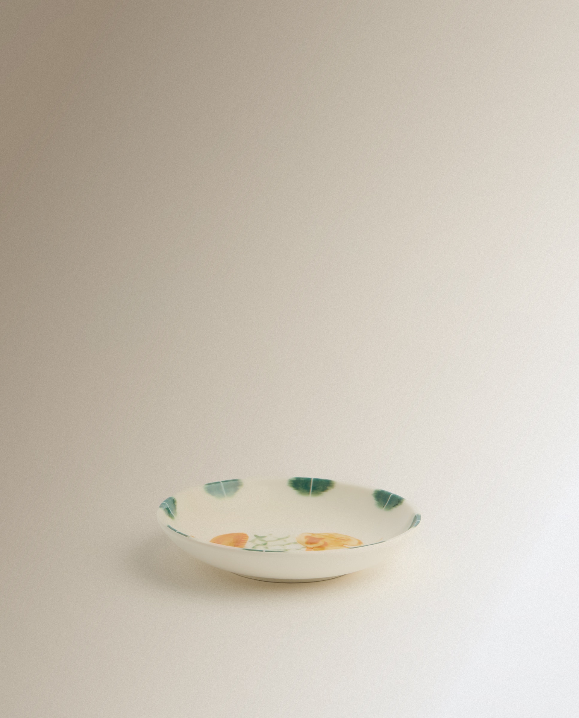 Plato de pan para exterior Elefante Amali Pet - Multicolor Multicolor-3