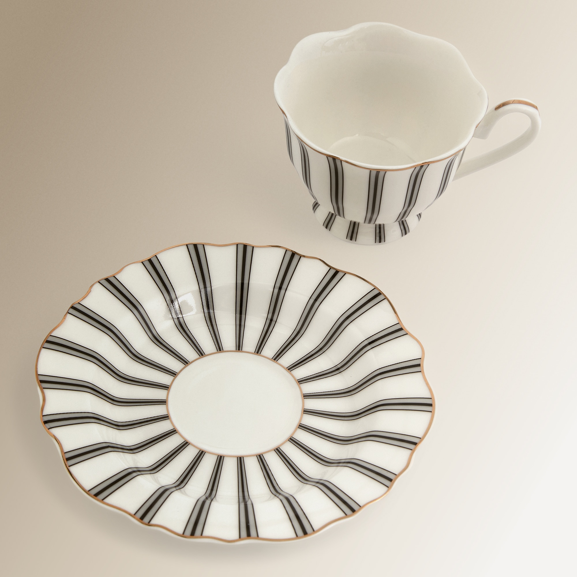Conjunto de 2 Chávenas de Café com Prato Hélice Preto-2
