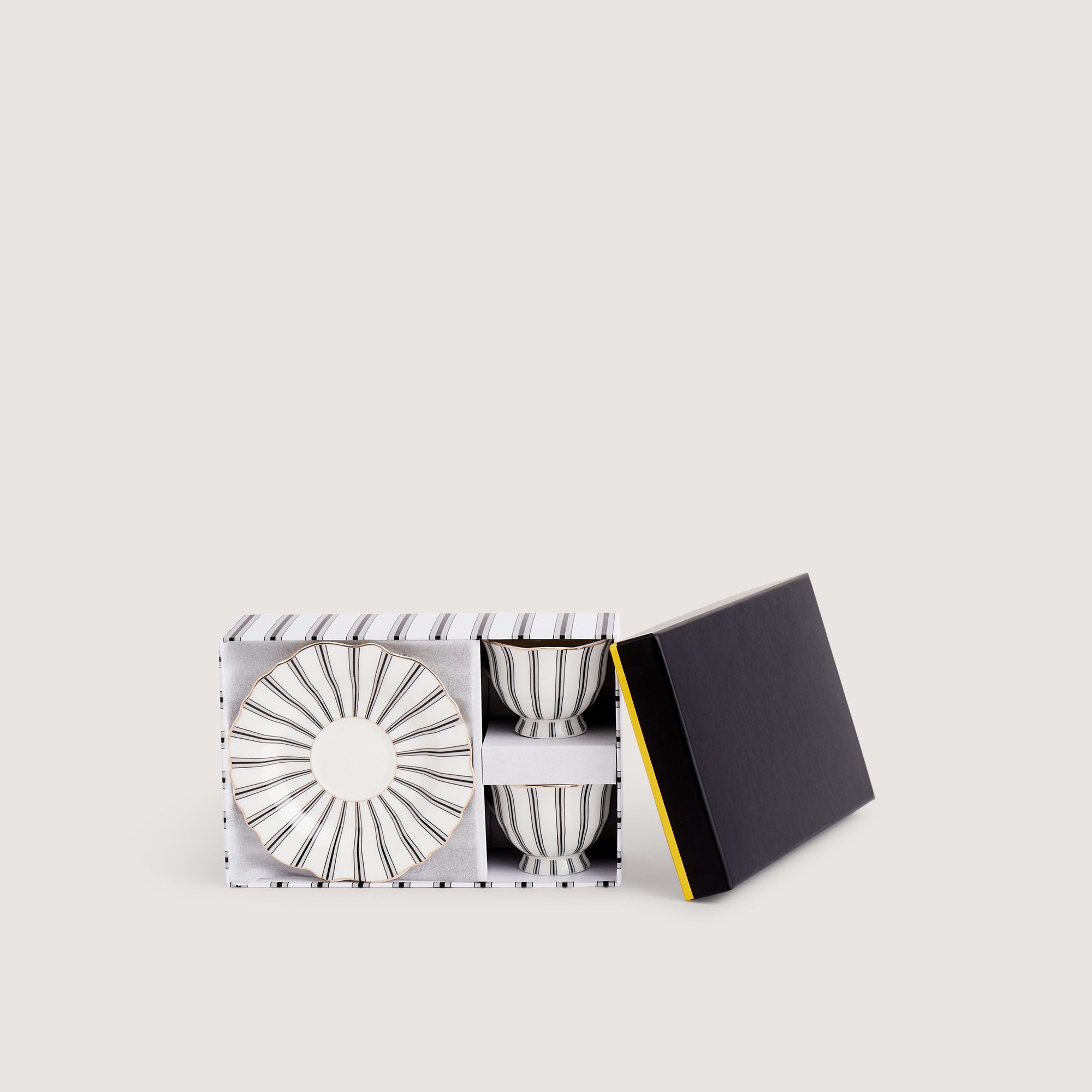 Conjunto de 2 Chávenas de Café com Prato Hélice Preto-6