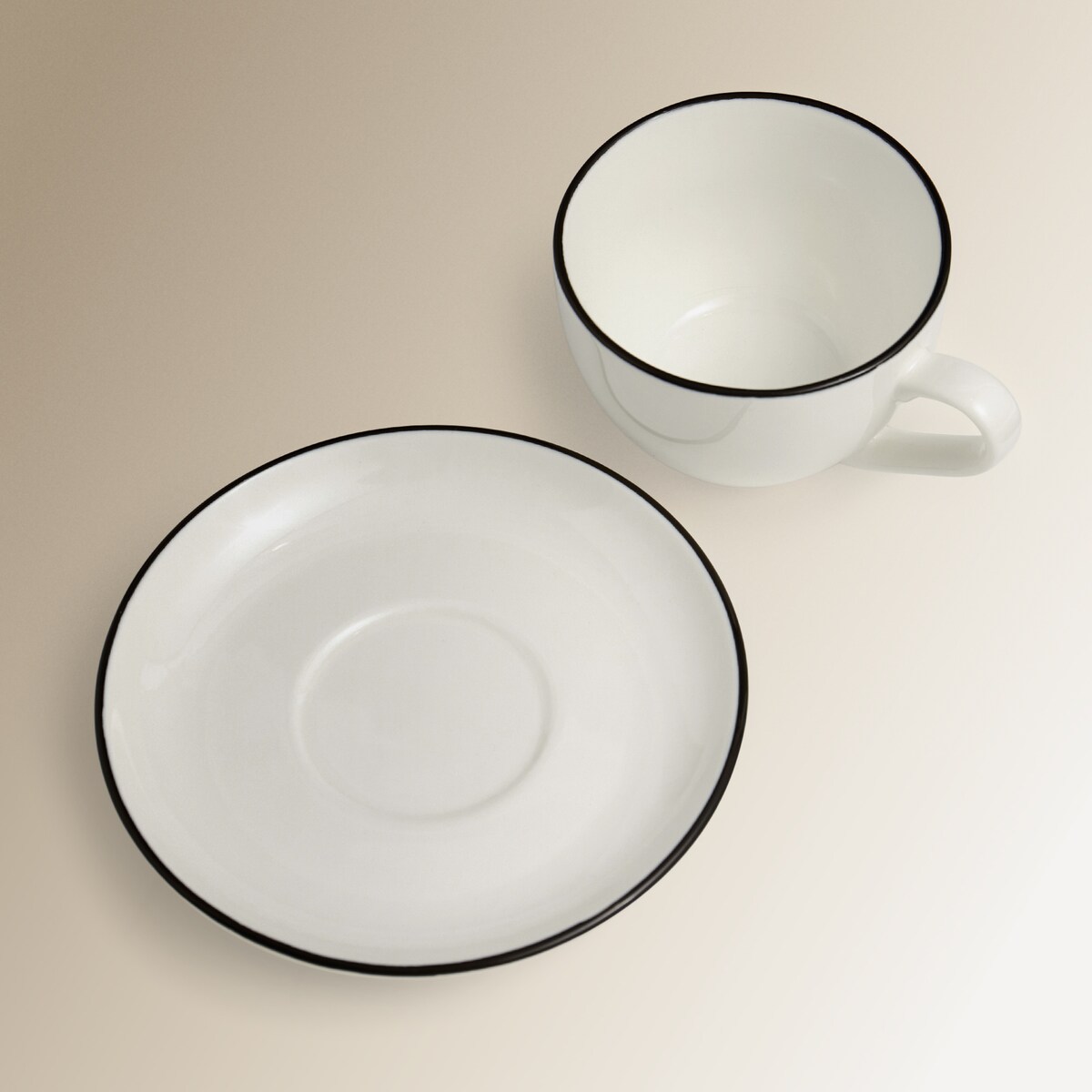 Chávena de Café com Prato Nordik Branco-3