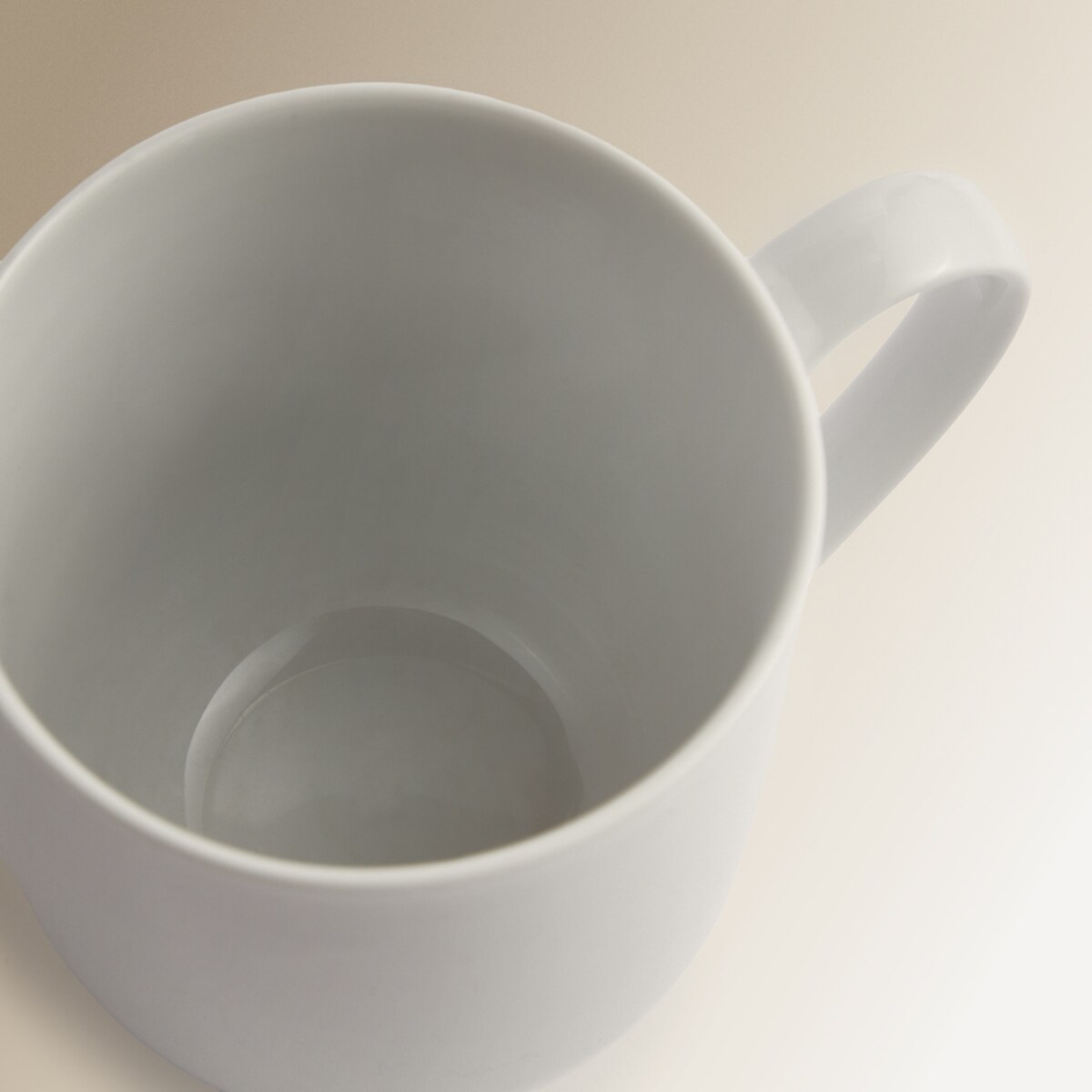 Caneca redonda Universal El Corte Inglés Branco-3