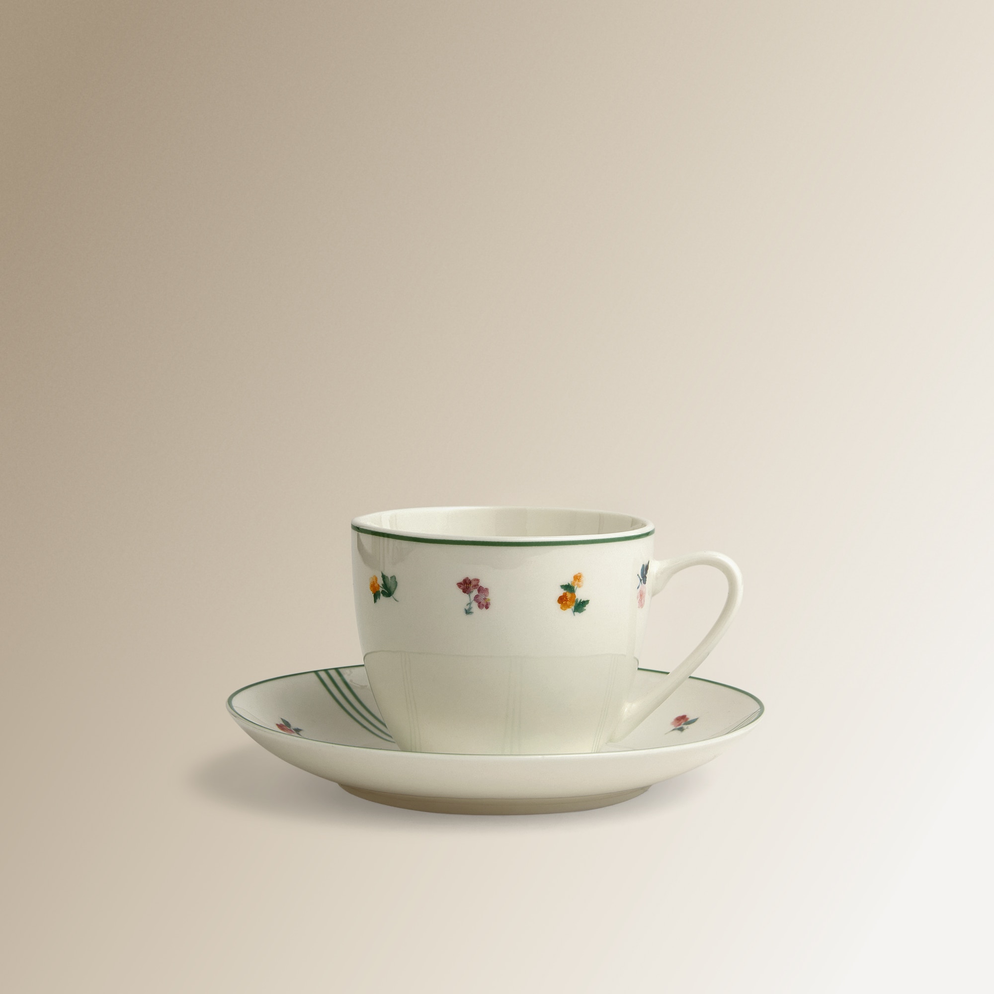 Imagem 0 de Conjunto de Chávena de Chá com Prato Fiore