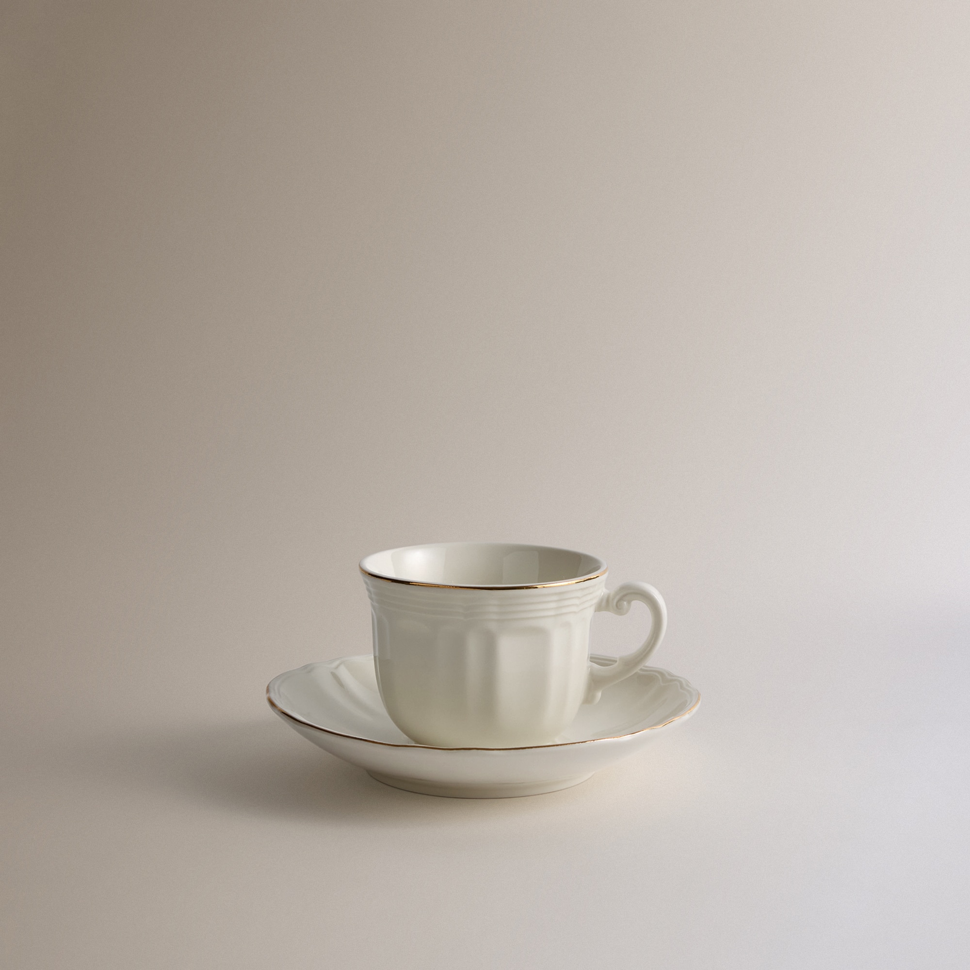 Chávena de Chá com Prato Fio Dourado Branco-2