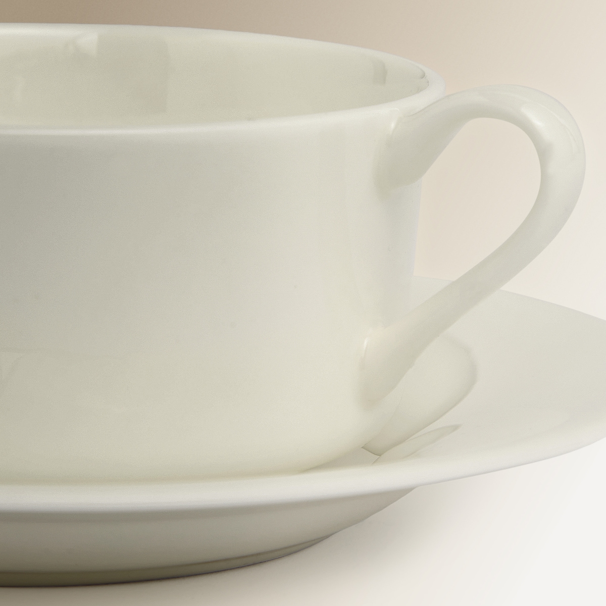 Chávena de consomé com prato redondo Bone China El Corte Inglés Branco-4