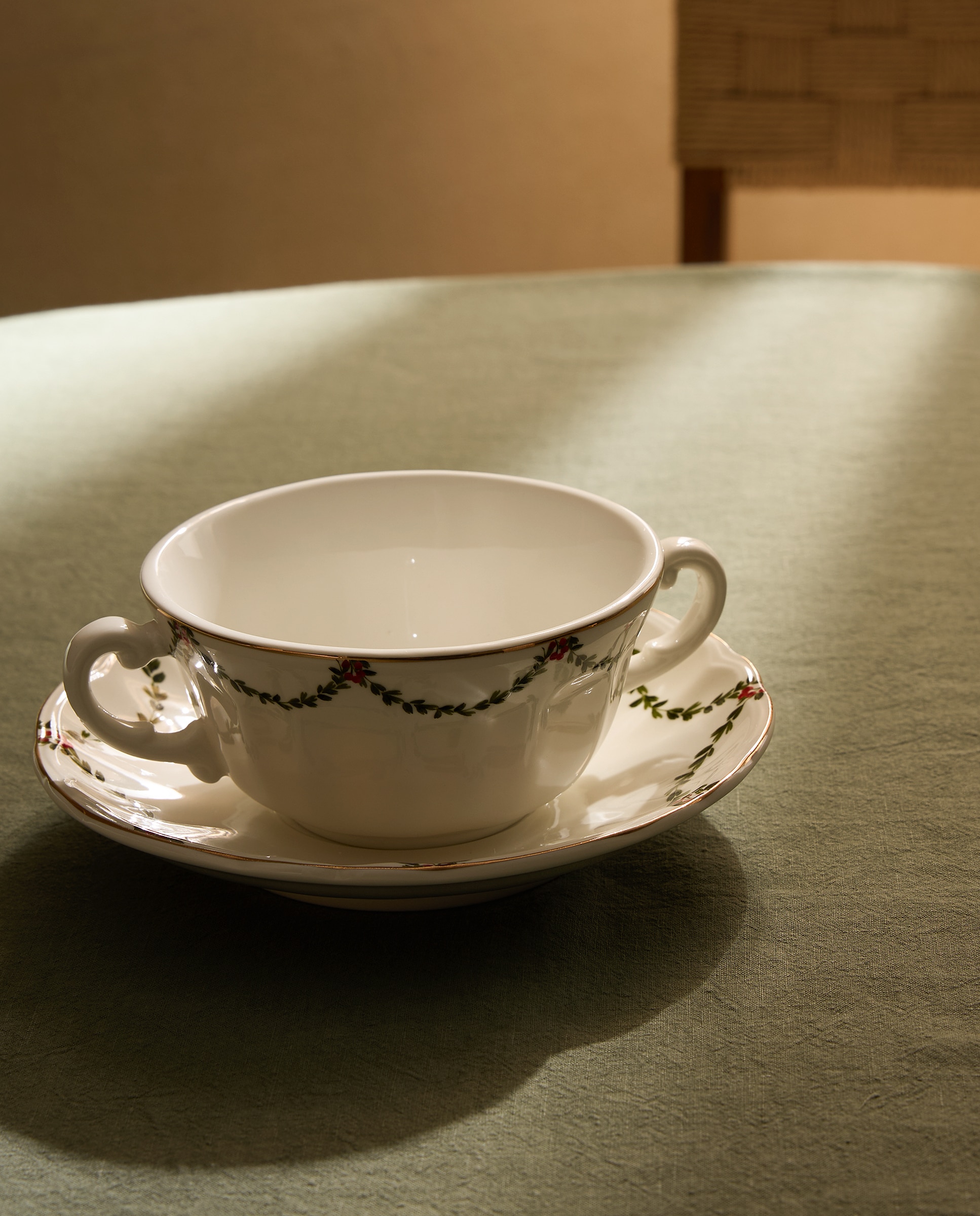 Imagem 0 de Chávena de Consommé com Prato Mistletoe Natal