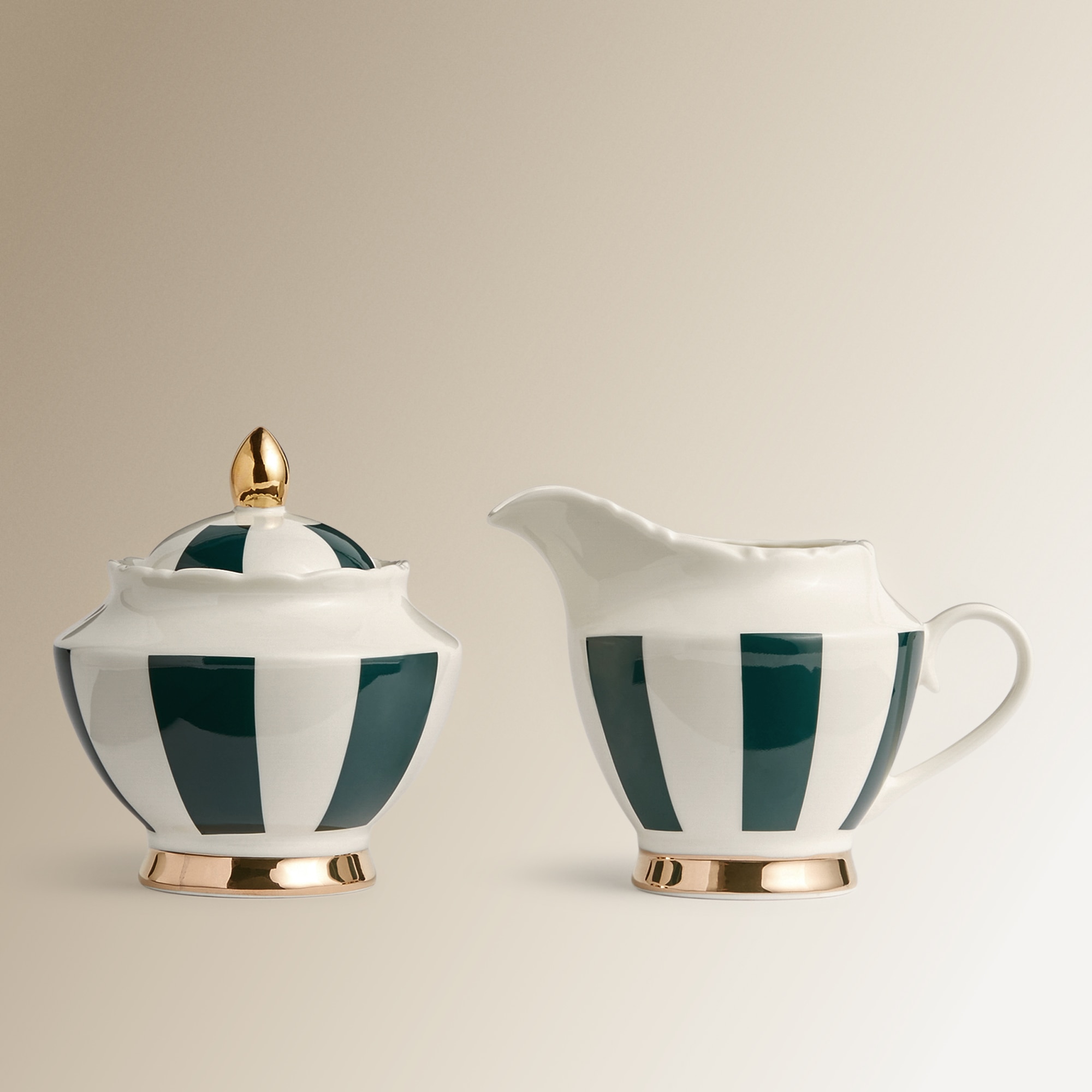 Imagem 0 de Conjunto de Açucareiro e Leiteira Persia