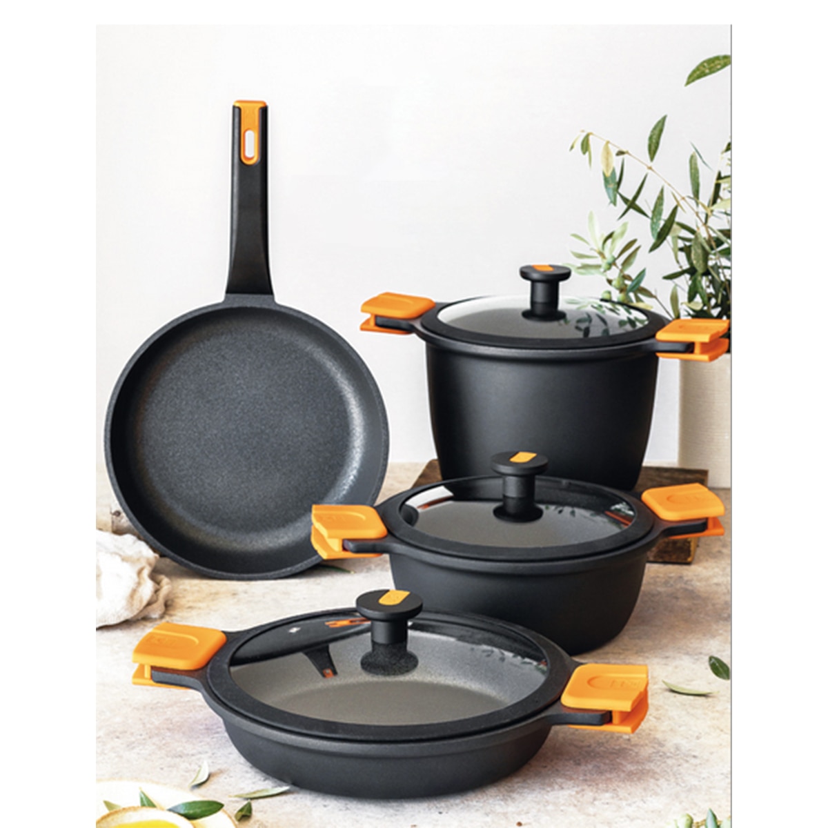 Panela com Tampa Efficient Pro Preto-4