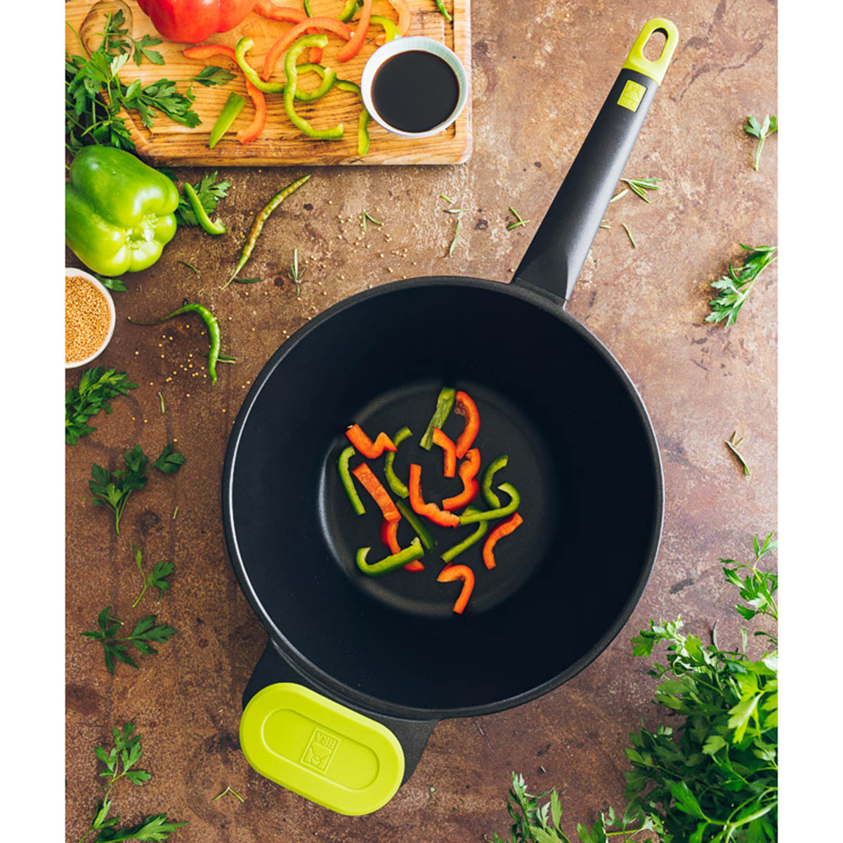Wok de alumínio fundido Preto-5