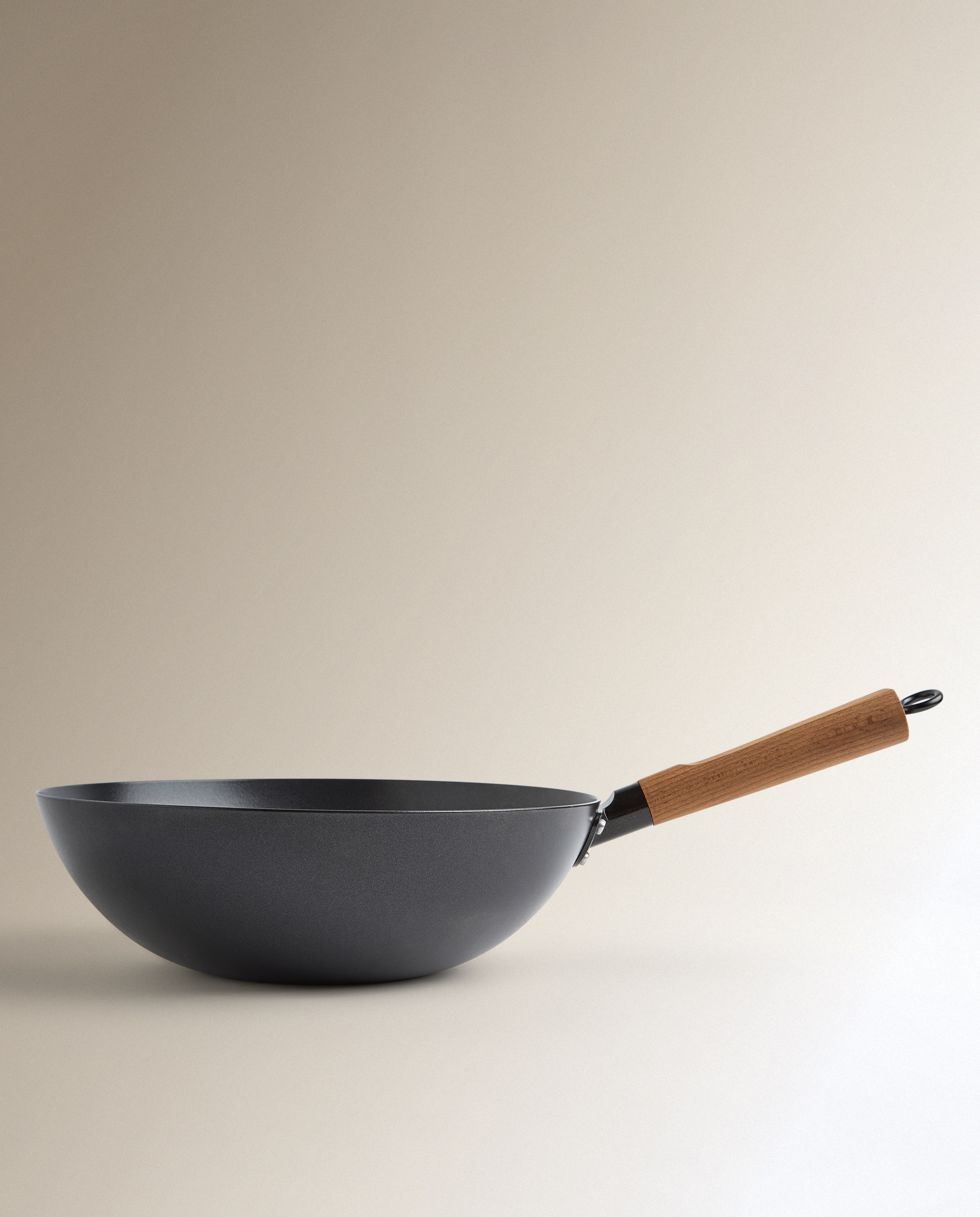 Wok de Ferro Lotus Rock Preto-4