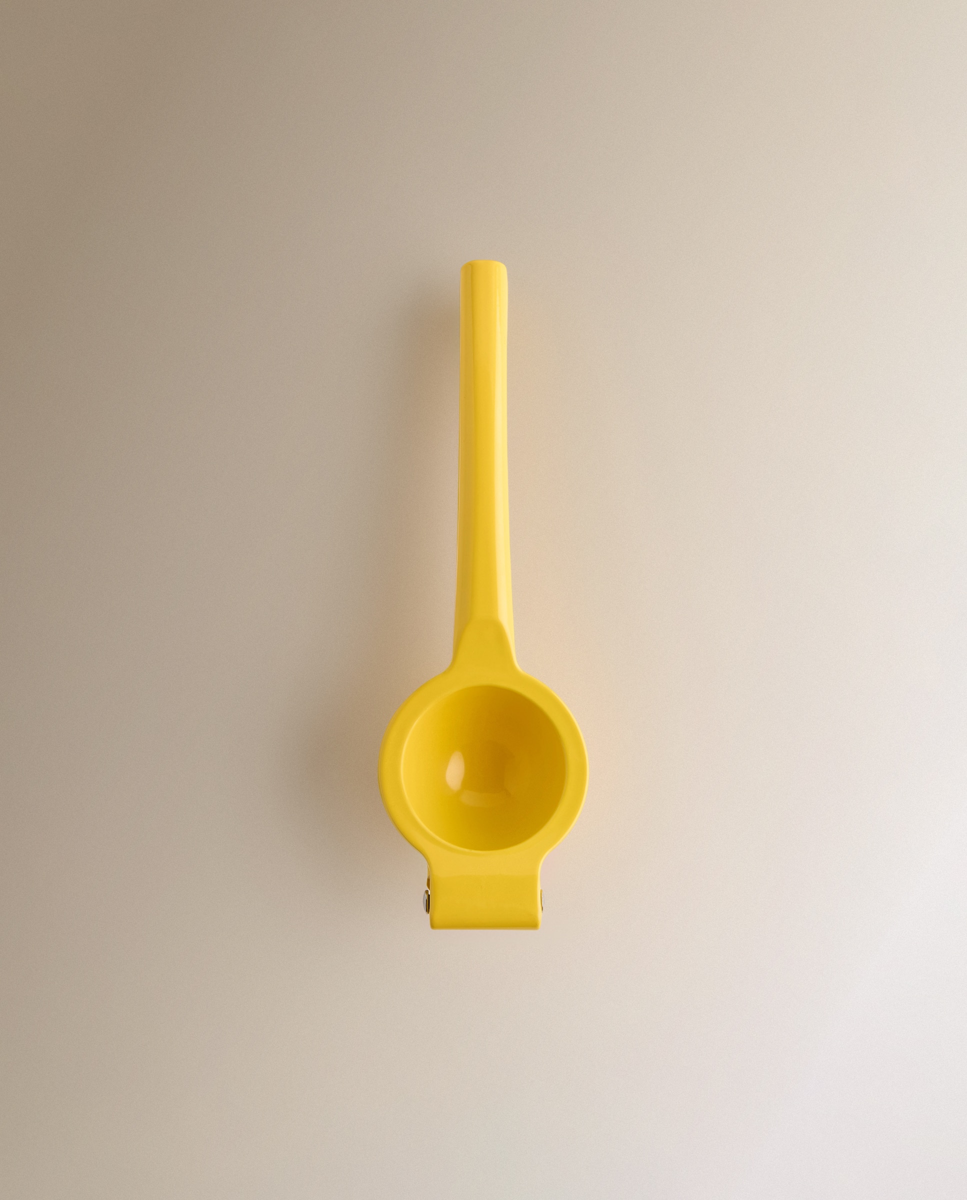 Imagen 0 de Exprimidor manual de cítricos Aluminio El Corte Inglés