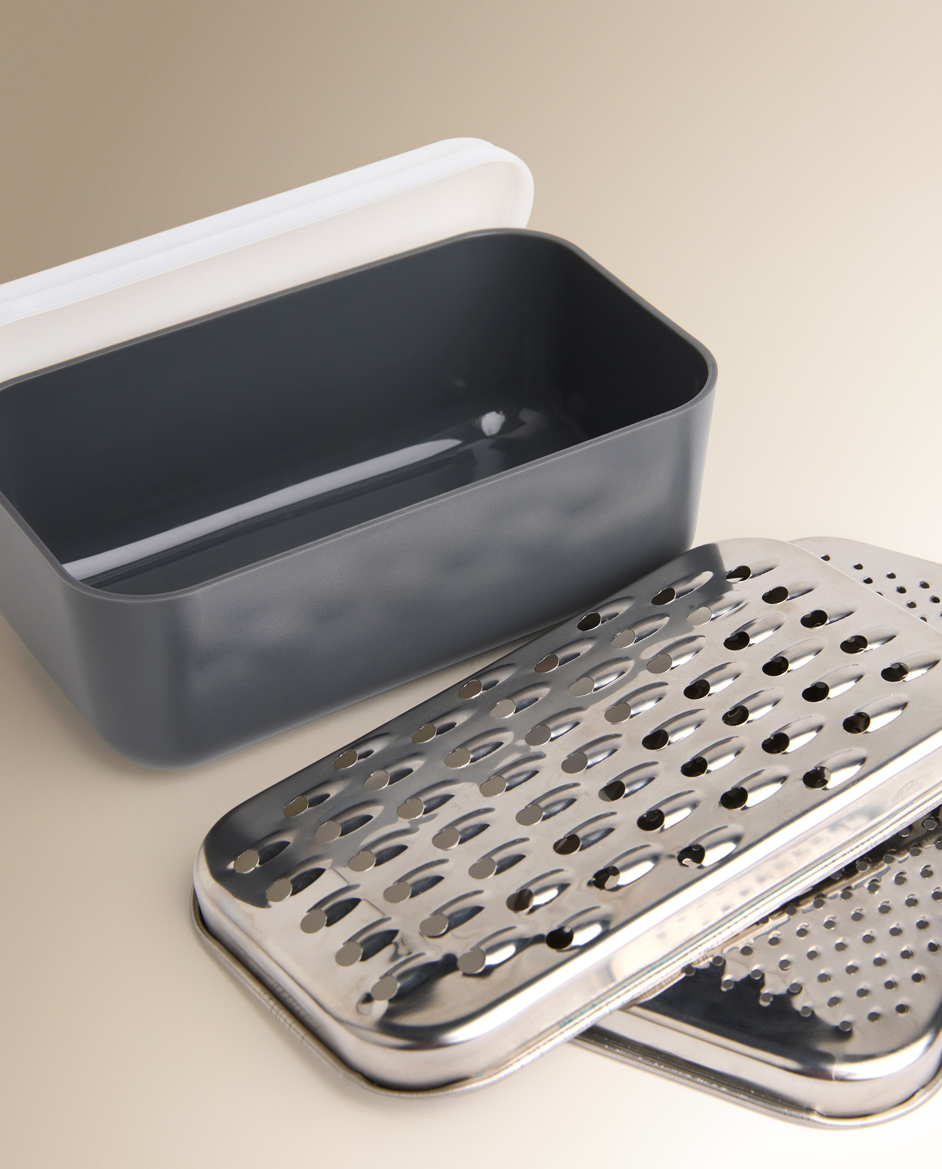 Ralador em caixa Cinzento-3