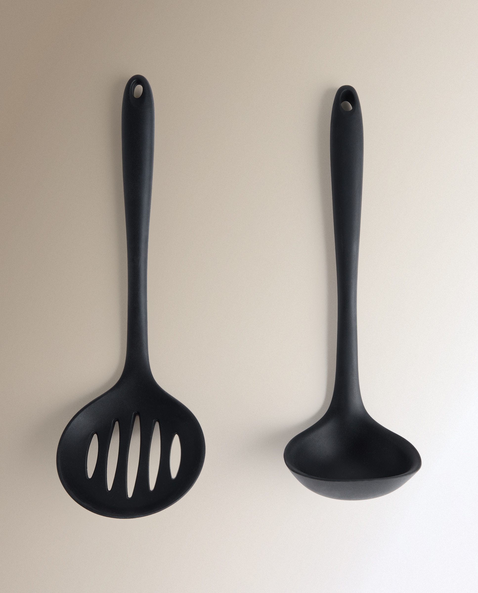 Escumadeira de Silicone Preto-5