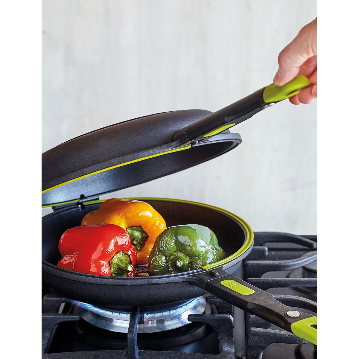Frigideira para omeletes de alumínio fundido duplo Preto-12